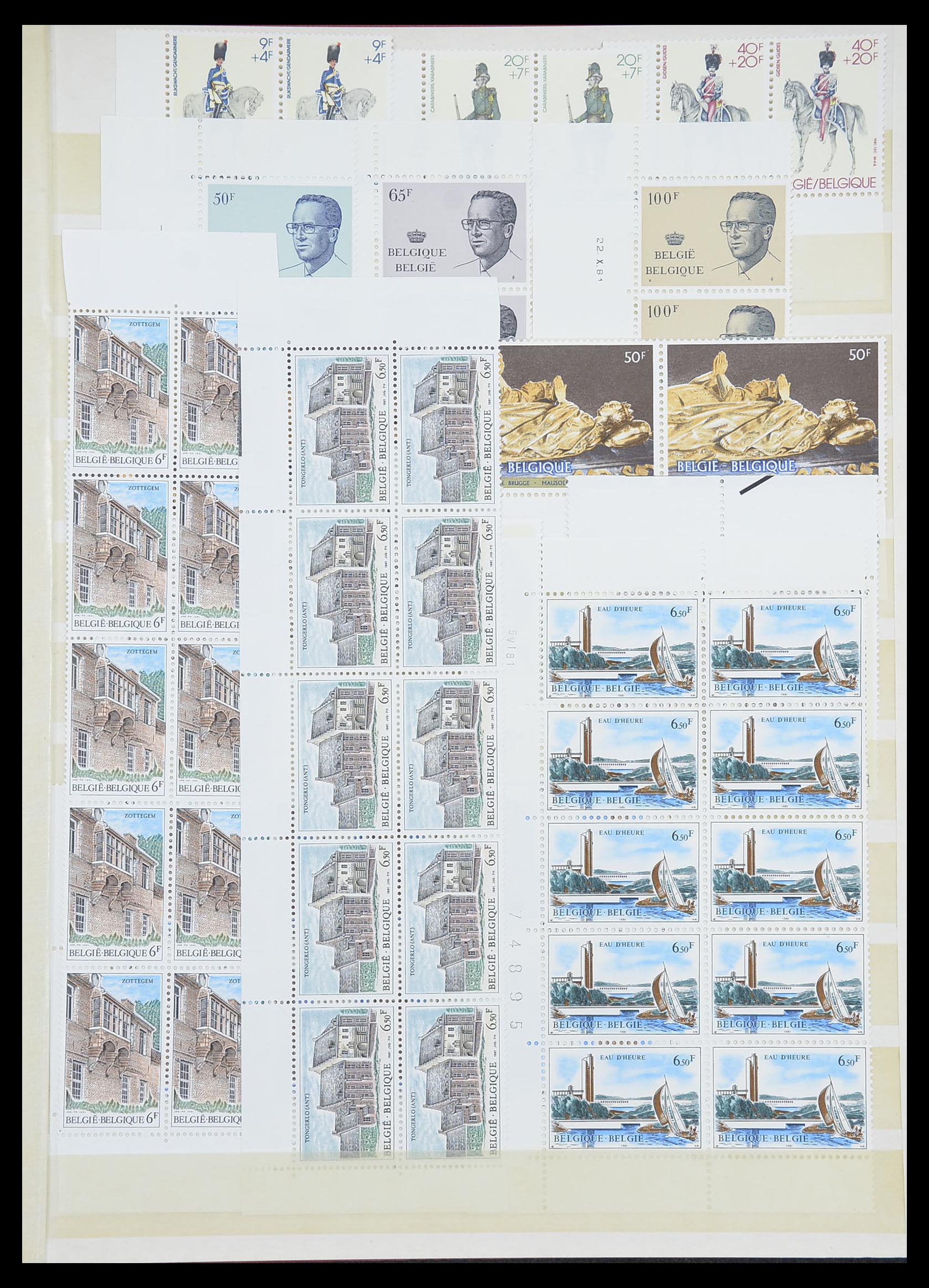 33899 088 - Postzegelverzameling 33899 België postfris 1965-2004.