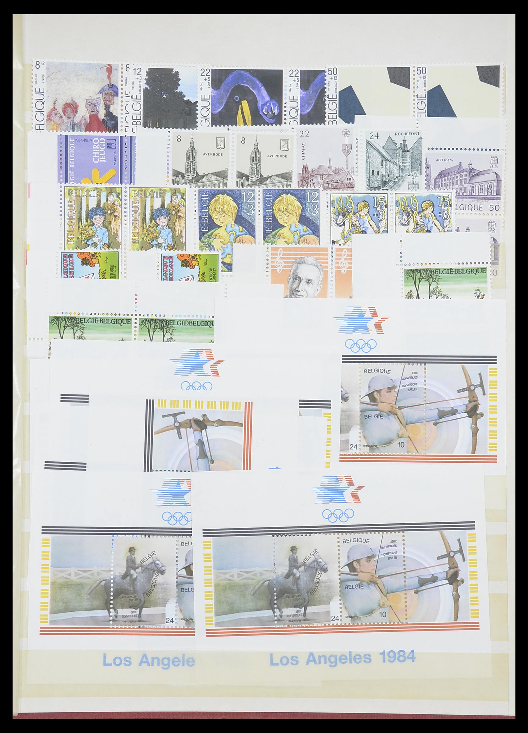33899 094 - Postzegelverzameling 33899 België postfris 1965-2004.