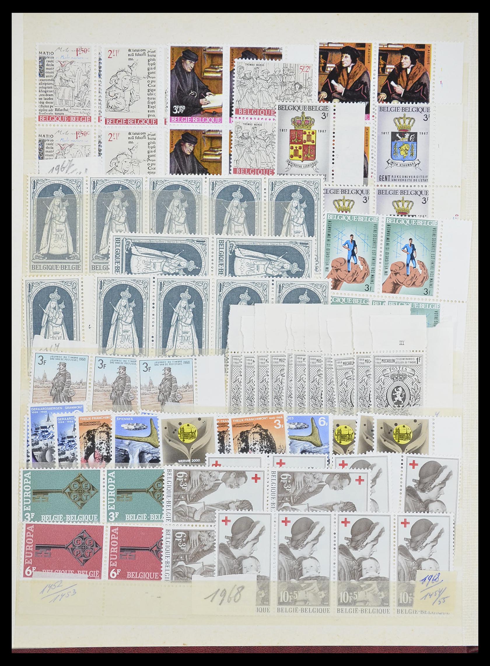 33899 103 - Postzegelverzameling 33899 België postfris 1965-2004.