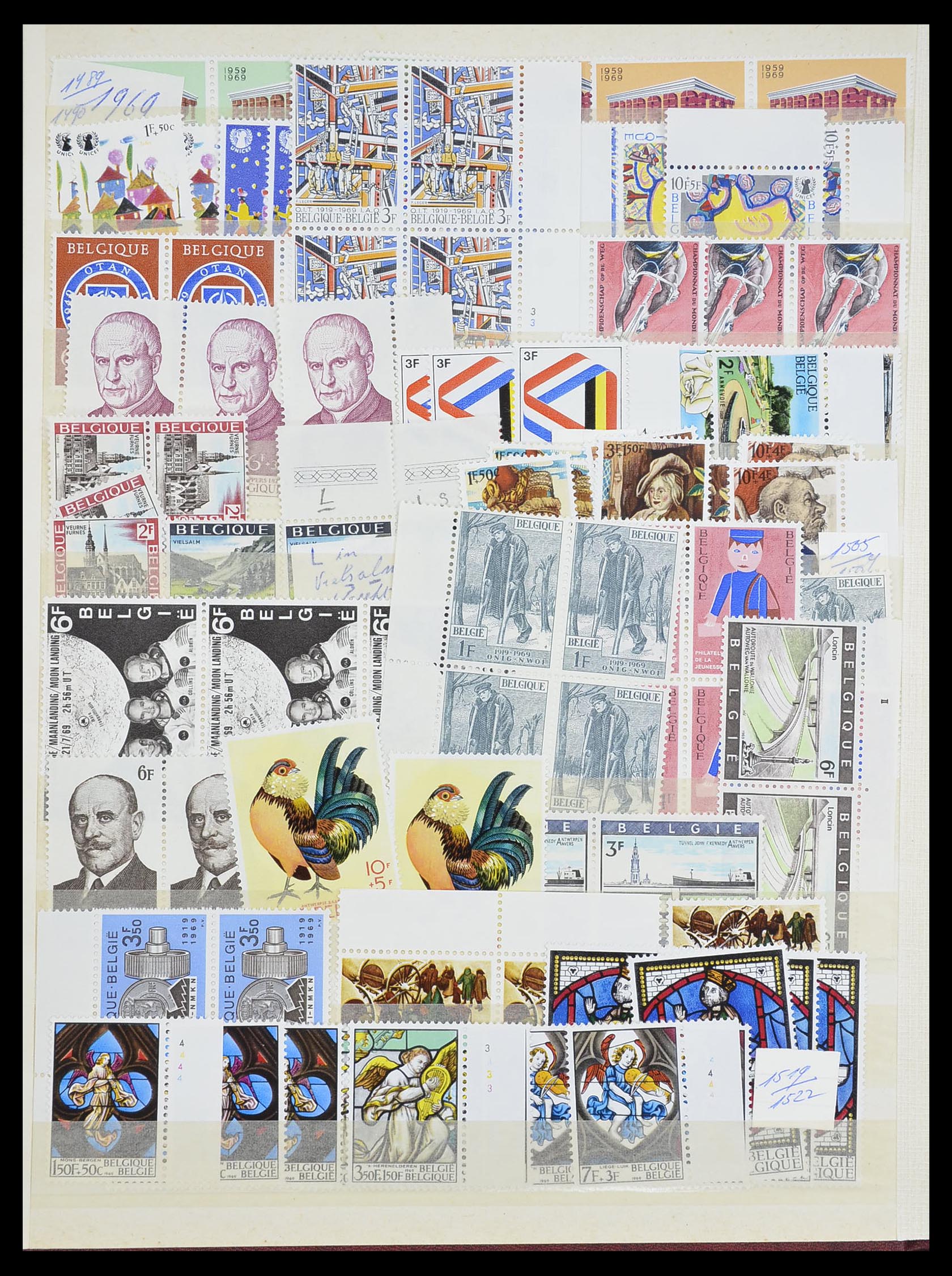 33899 105 - Postzegelverzameling 33899 België postfris 1965-2004.