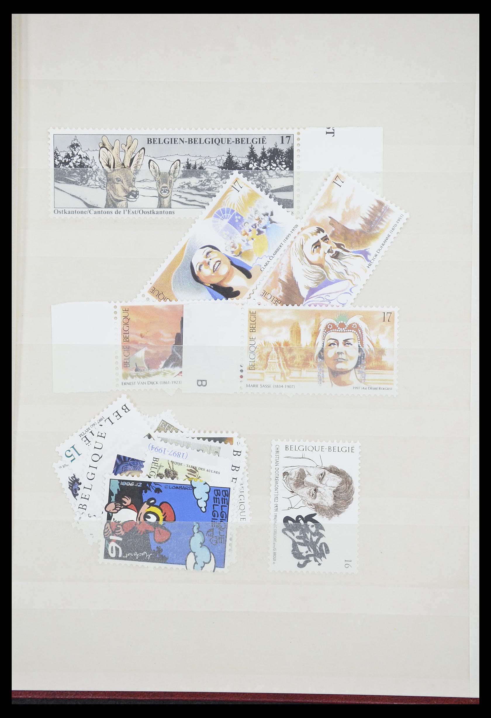 33899 124 - Postzegelverzameling 33899 België postfris 1965-2004.