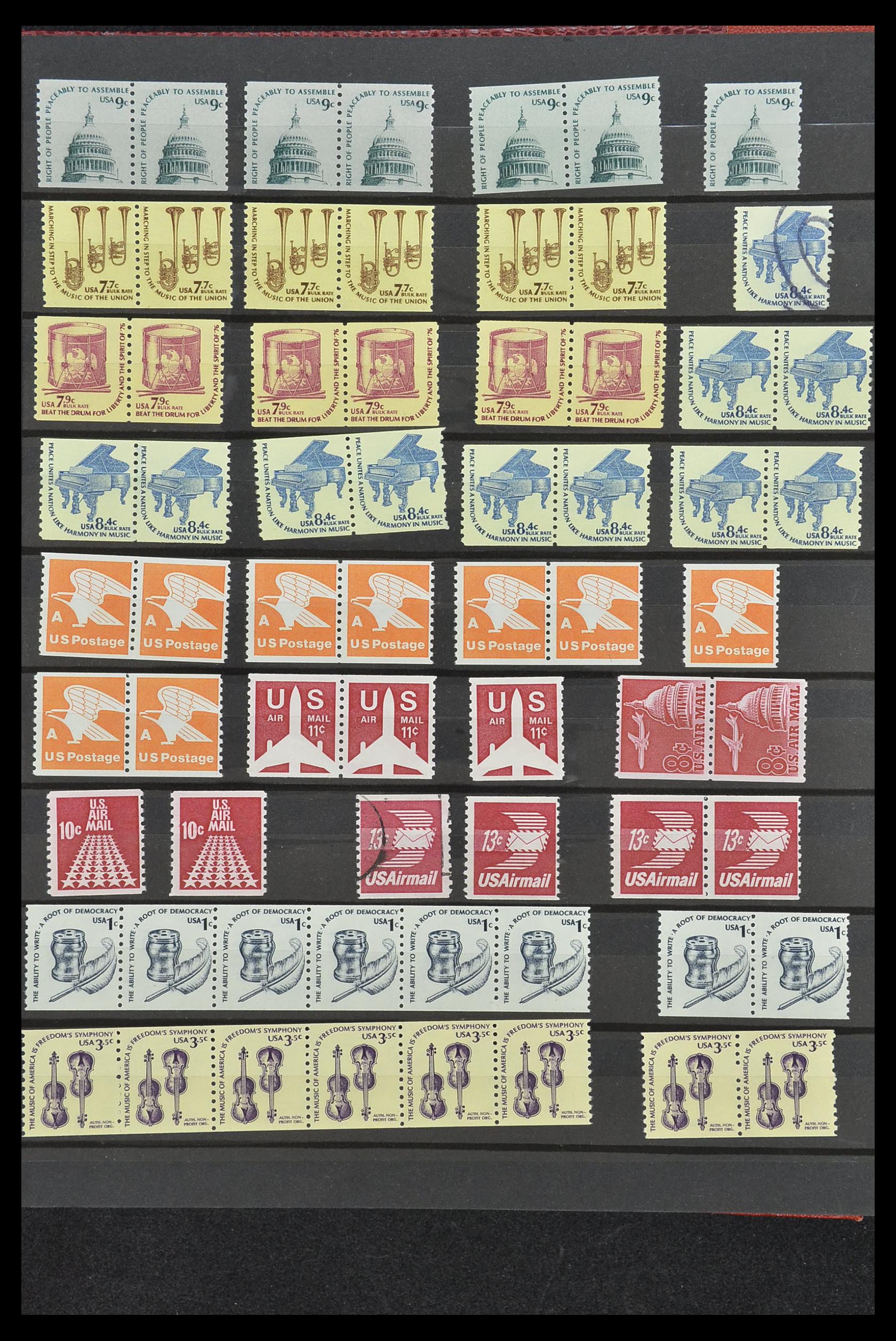 33904 004 - Stamp collection 33904 USA 1938-1998.