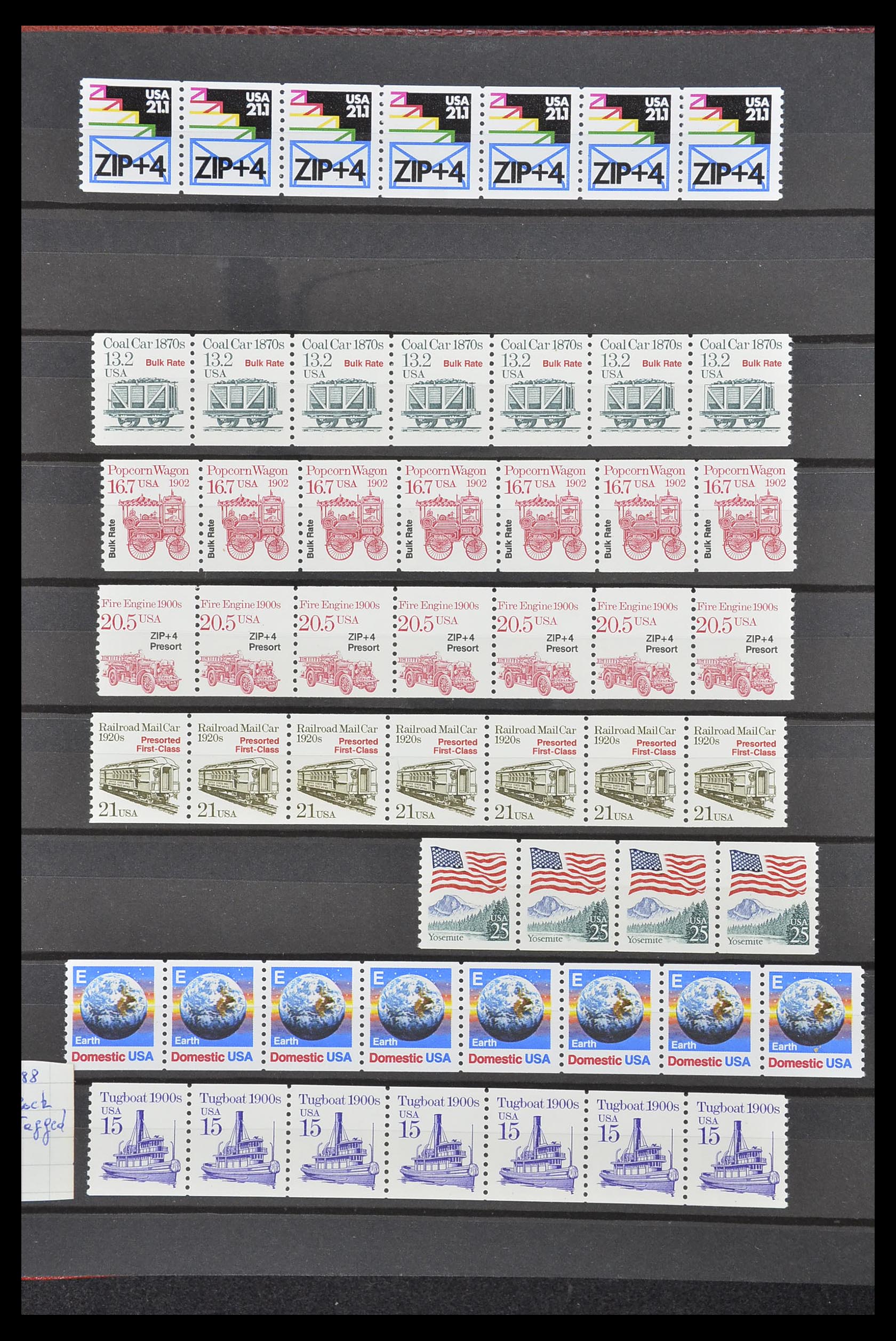 33904 013 - Stamp collection 33904 USA 1938-1998.