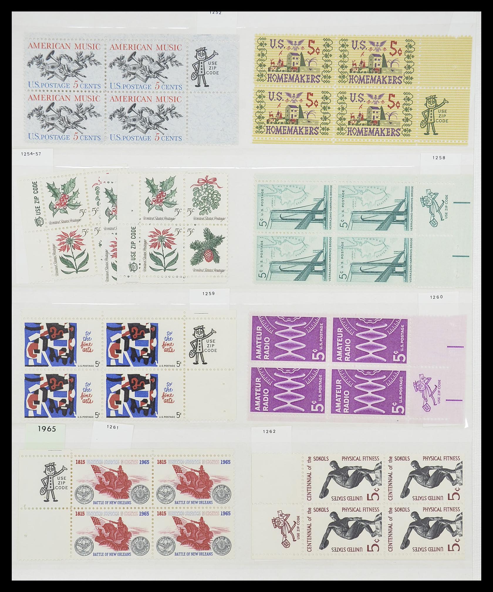 33904 018 - Stamp collection 33904 USA 1938-1998.