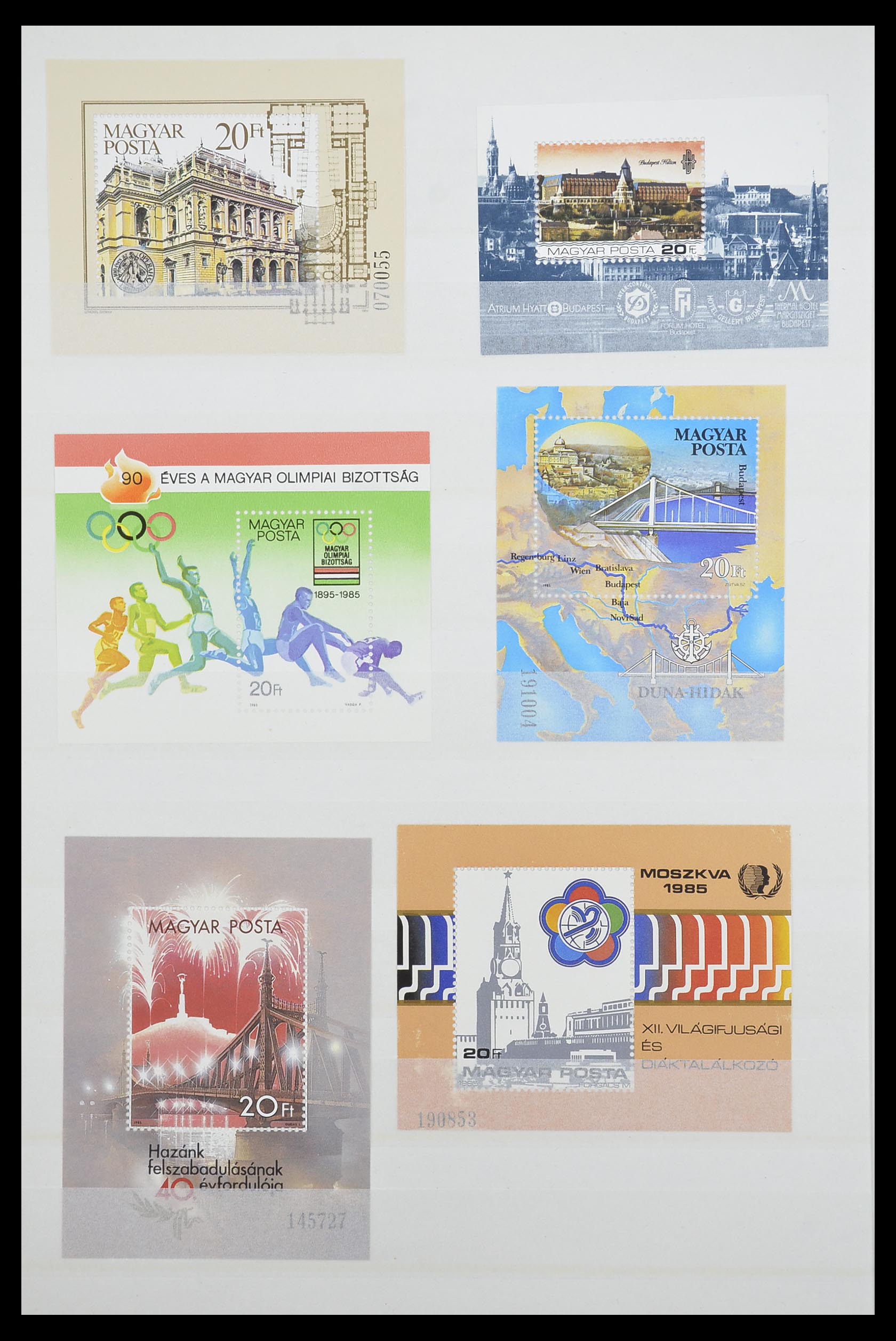 33909 010 - Postzegelverzameling 33909 Hongarije blokken 1977-2010.