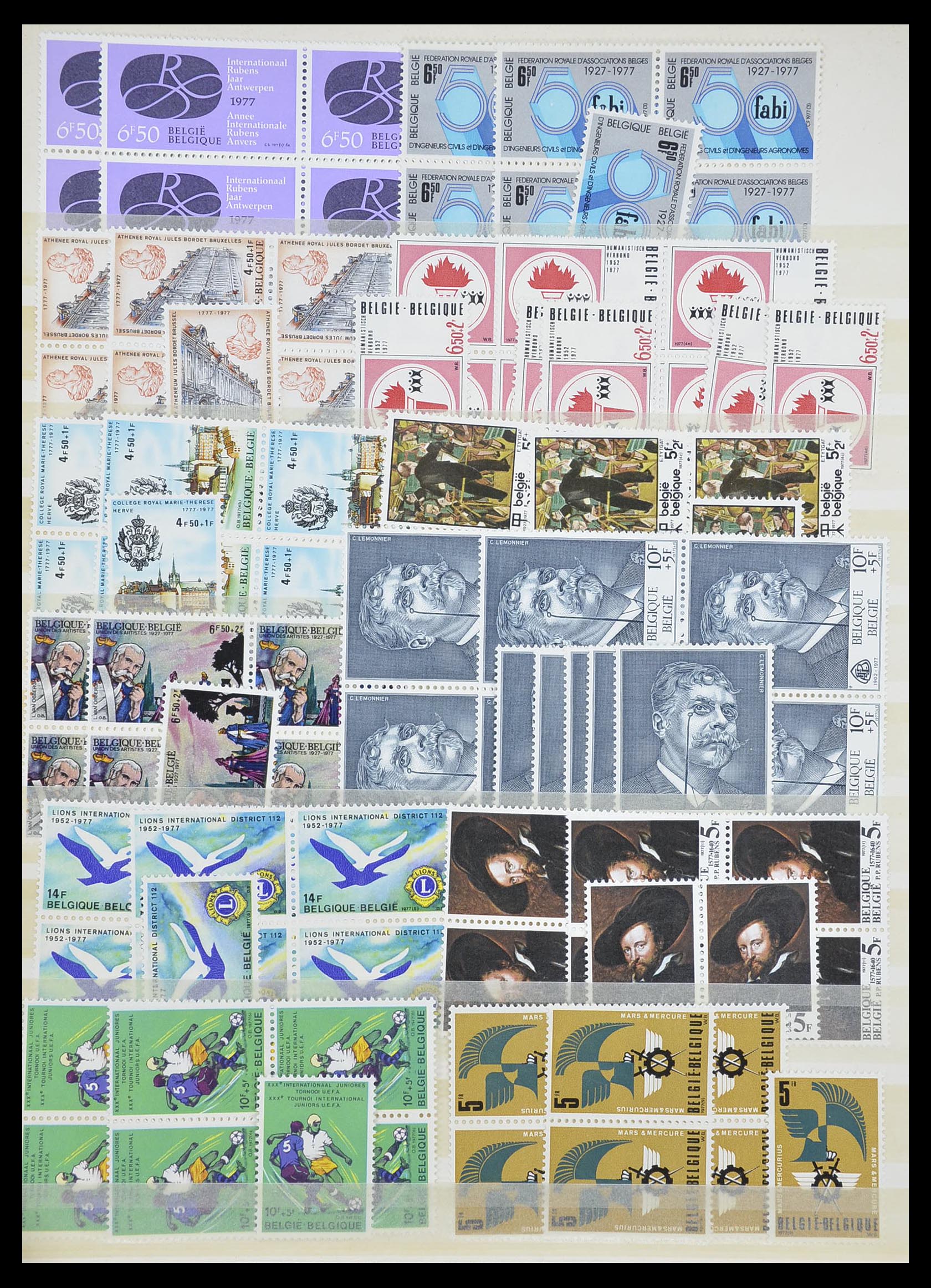 33910 004 - Postzegelverzameling 33910 België postfris 1978-2007.
