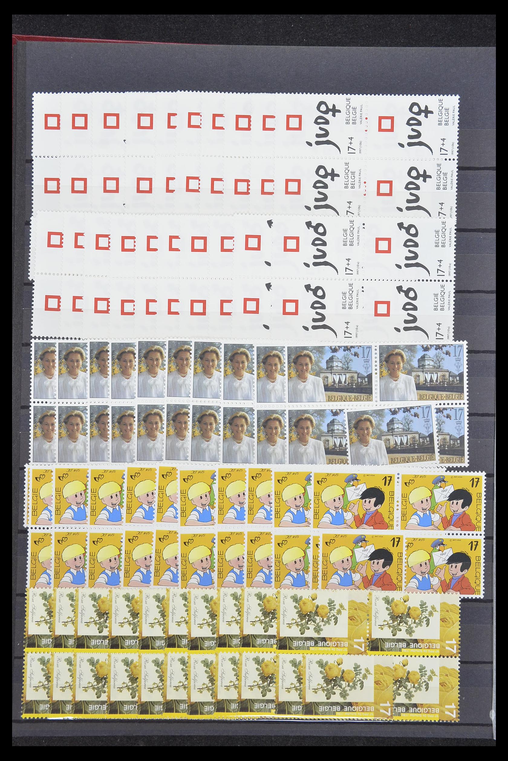 33910 074 - Postzegelverzameling 33910 België postfris 1978-2007.
