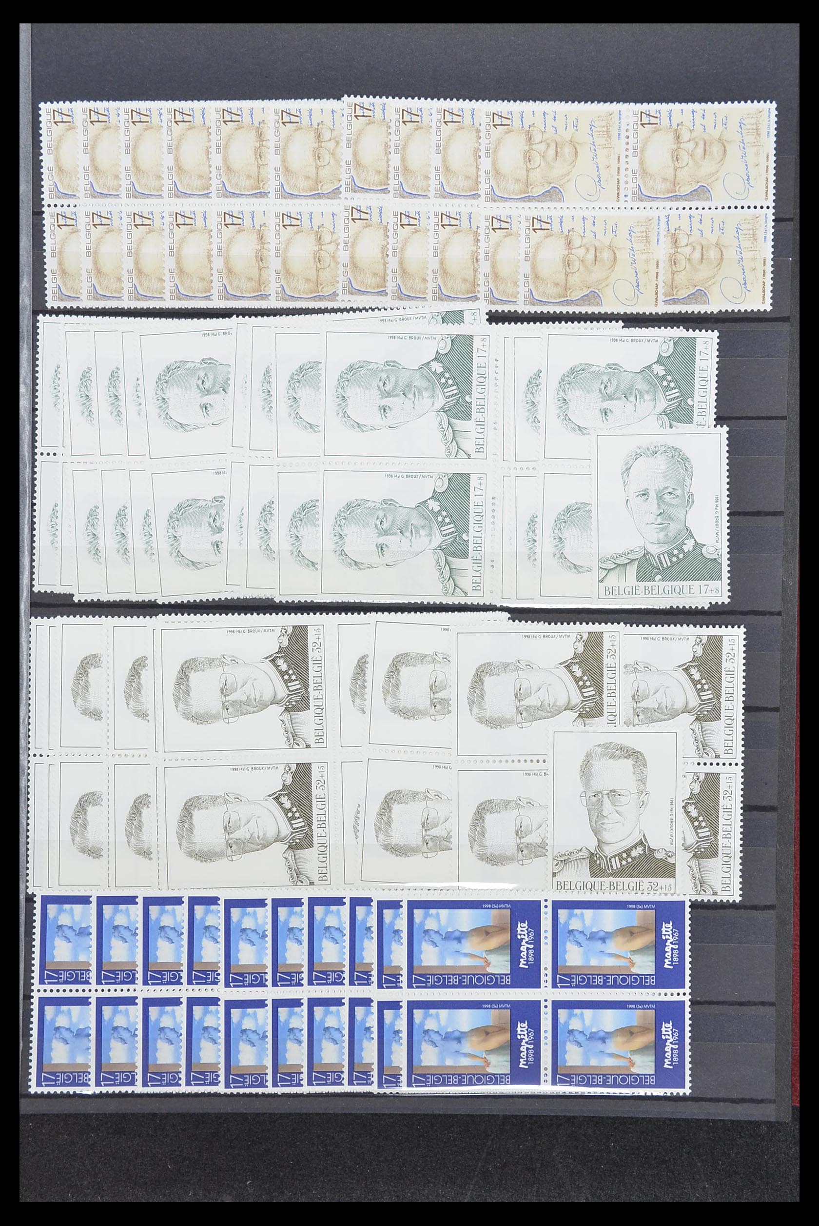 33910 079 - Postzegelverzameling 33910 België postfris 1978-2007.