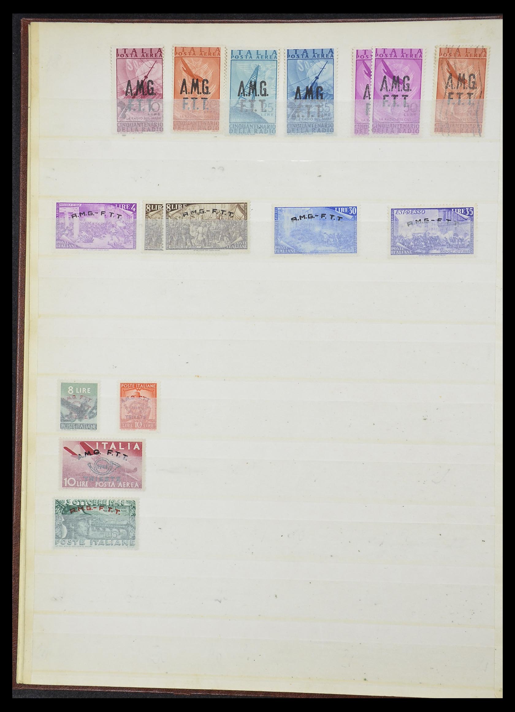 33917 002 - Postzegelverzameling 33917 Triëst, Campione en gebieden 1890-1960.