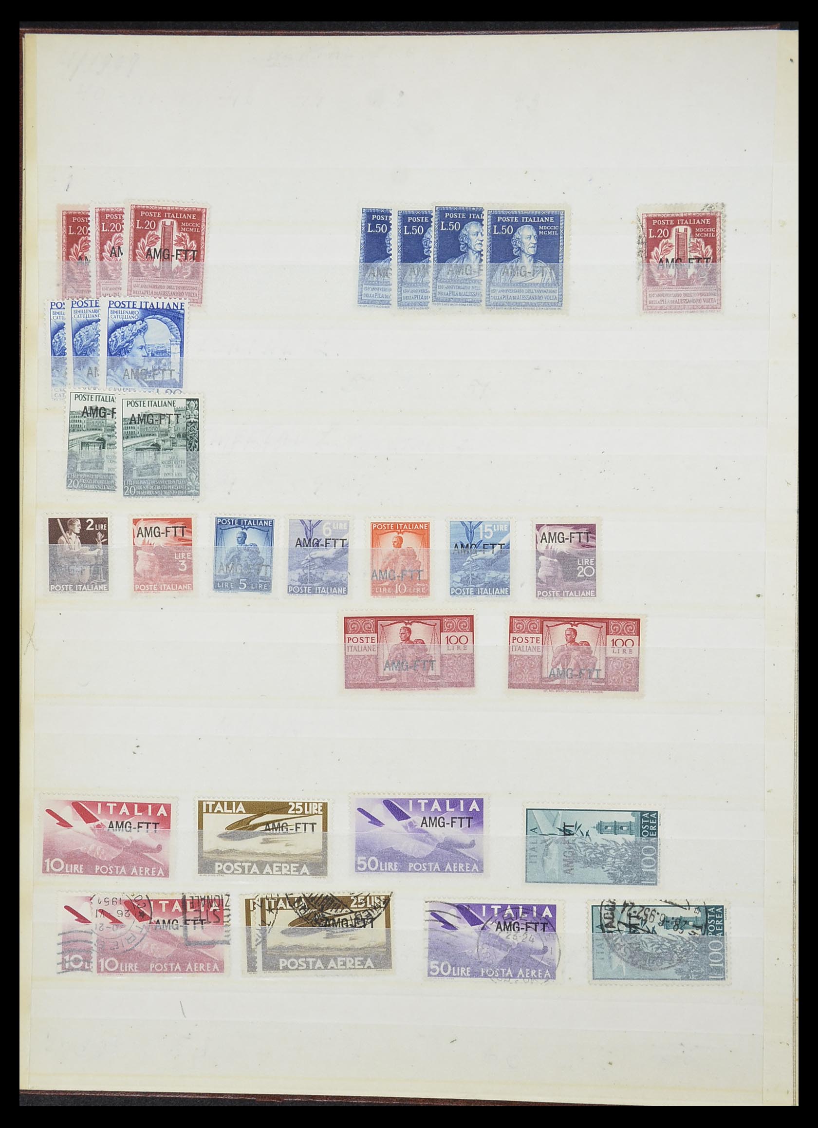 33917 004 - Postzegelverzameling 33917 Triëst, Campione en gebieden 1890-1960.