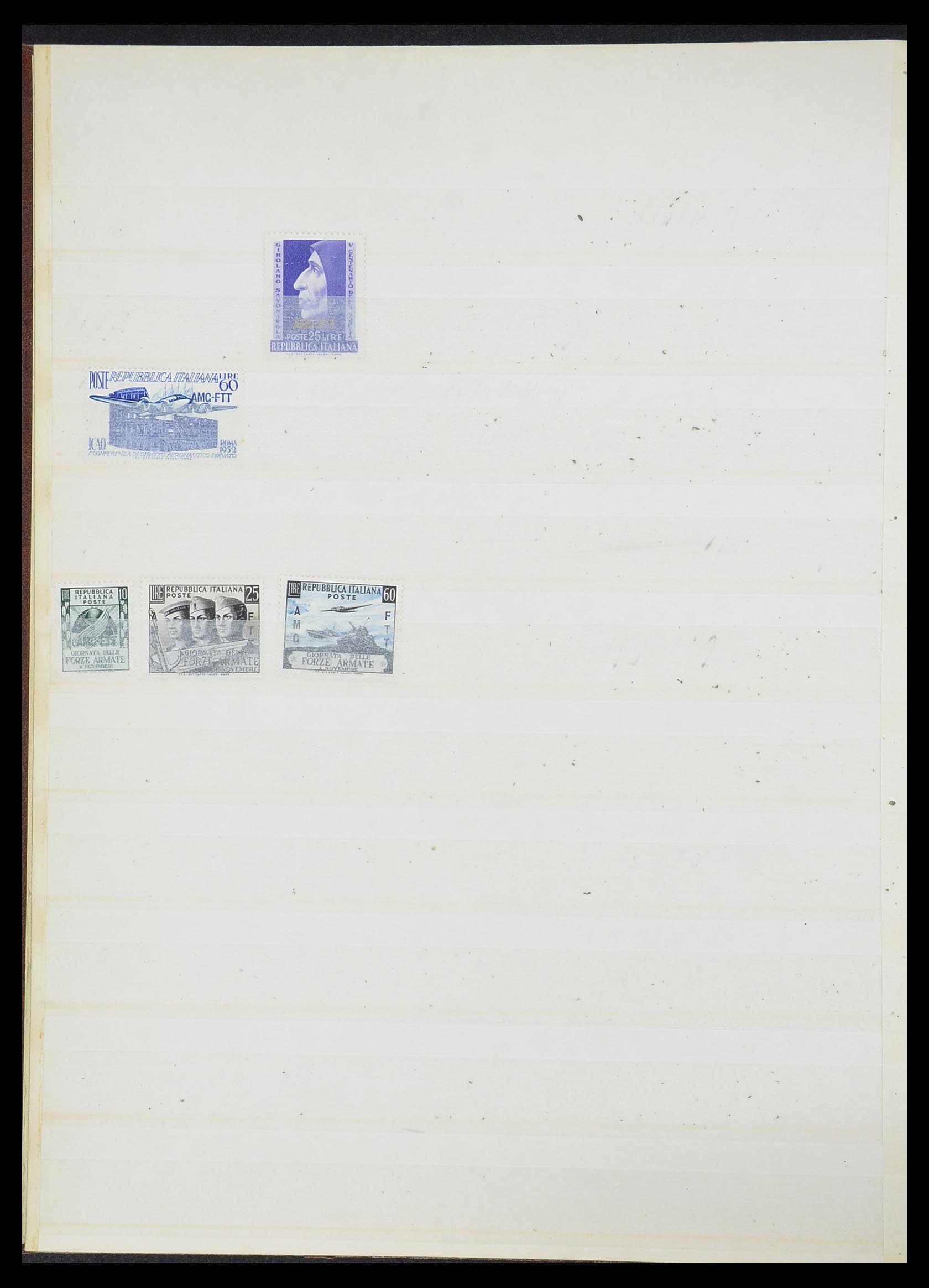 33917 011 - Postzegelverzameling 33917 Triëst, Campione en gebieden 1890-1960.