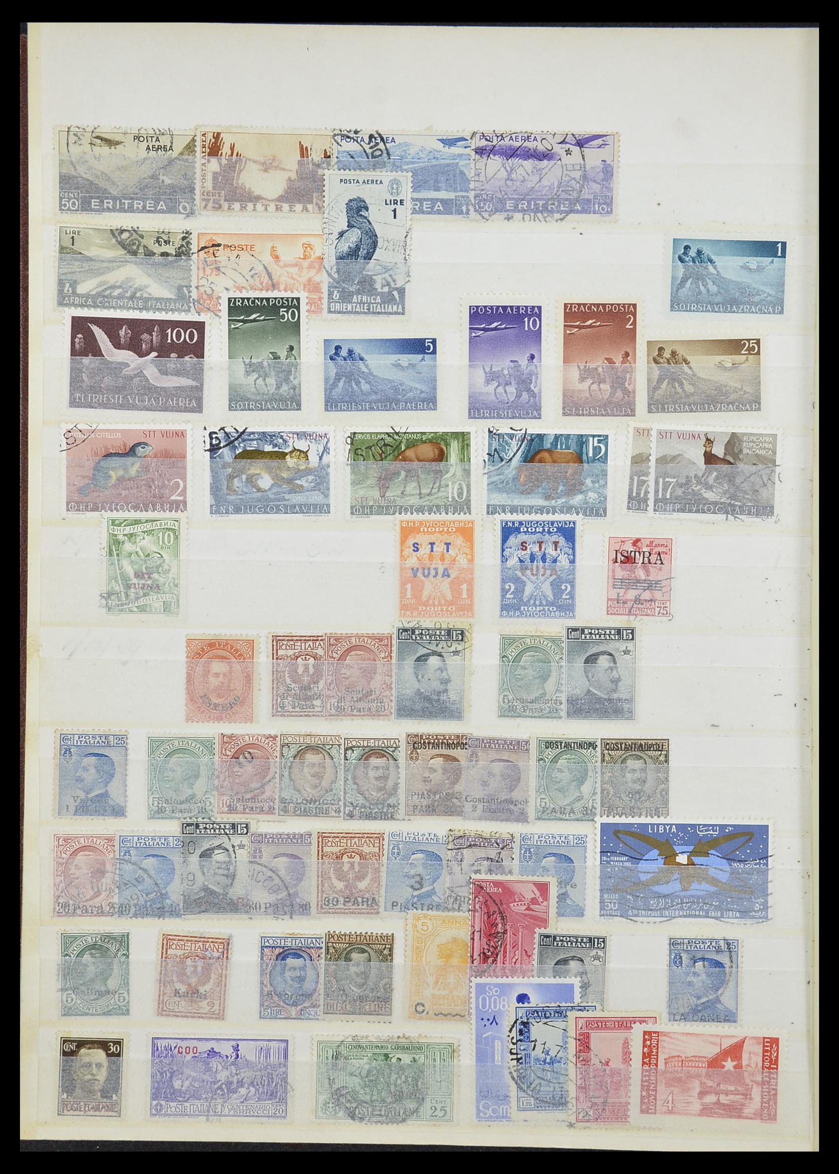 33917 016 - Postzegelverzameling 33917 Triëst, Campione en gebieden 1890-1960.