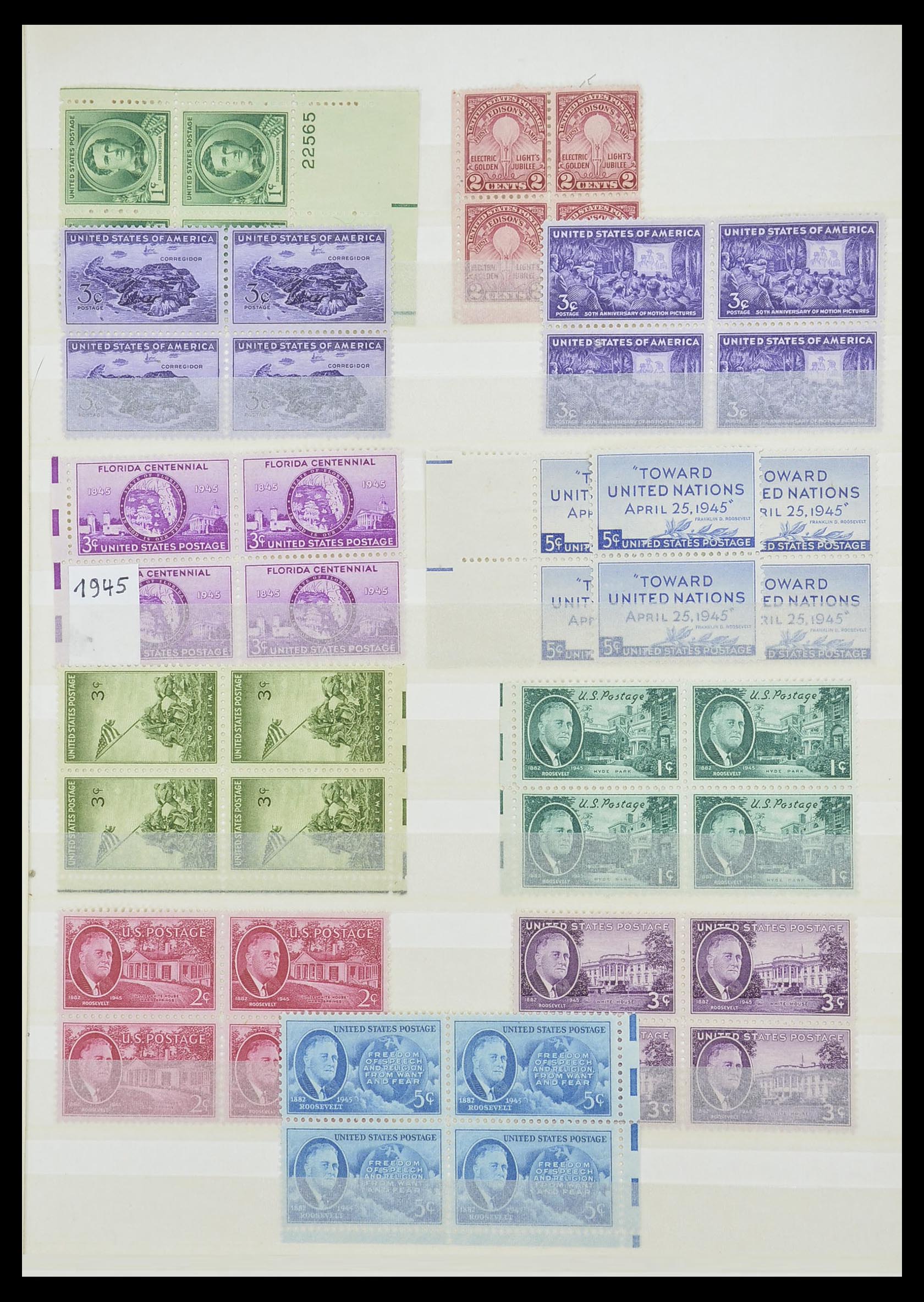 33933 001 - Postzegelverzameling 33933 USA postfris 1945-1996.