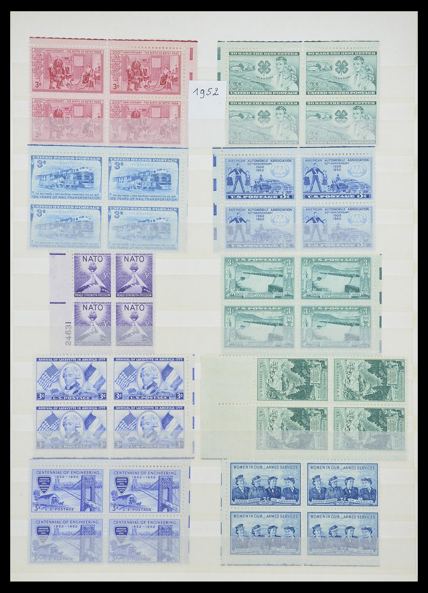 33933 009 - Stamp collection 33933 USA MNH 1945-1996.