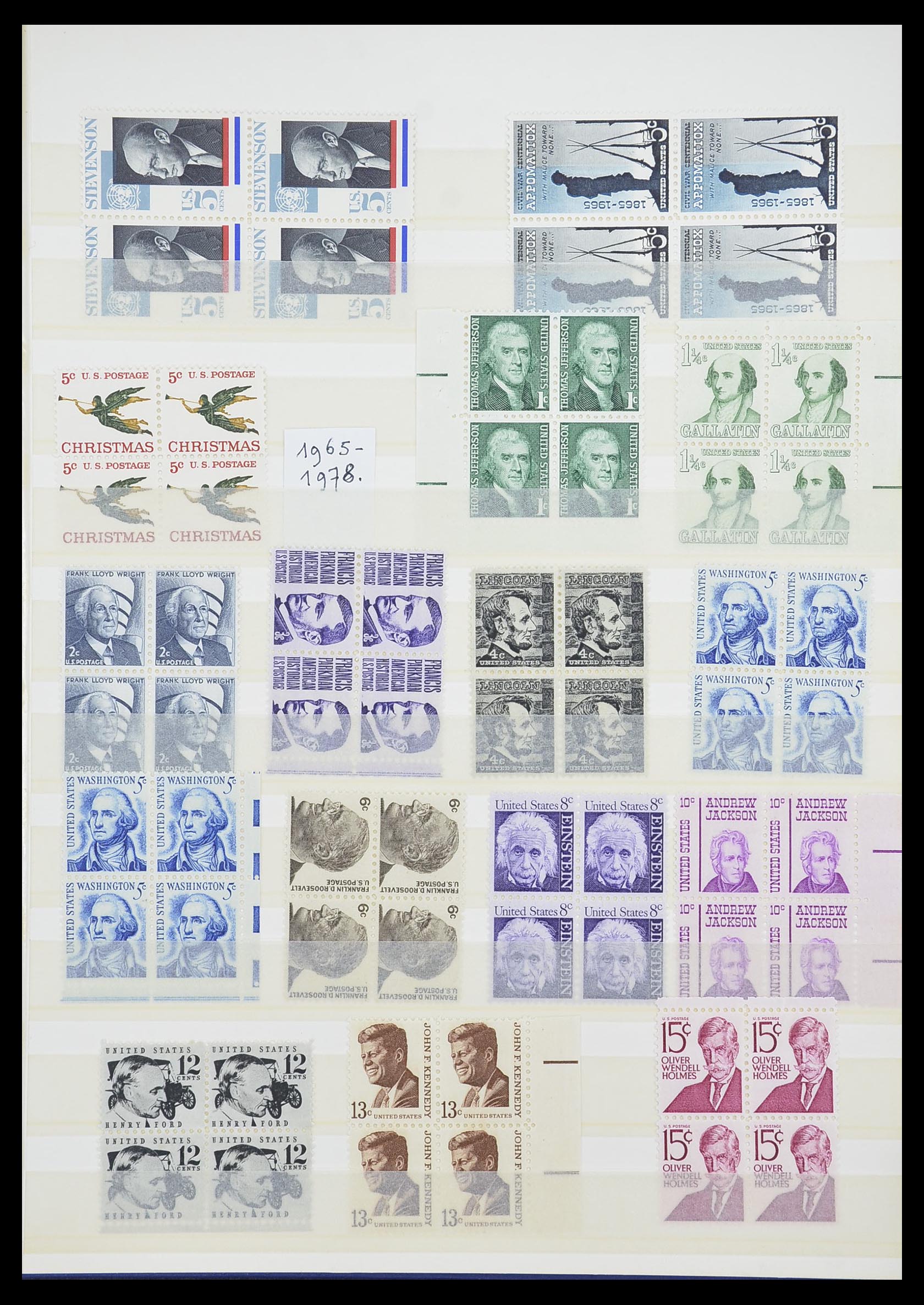 33933 029 - Stamp collection 33933 USA MNH 1945-1996.