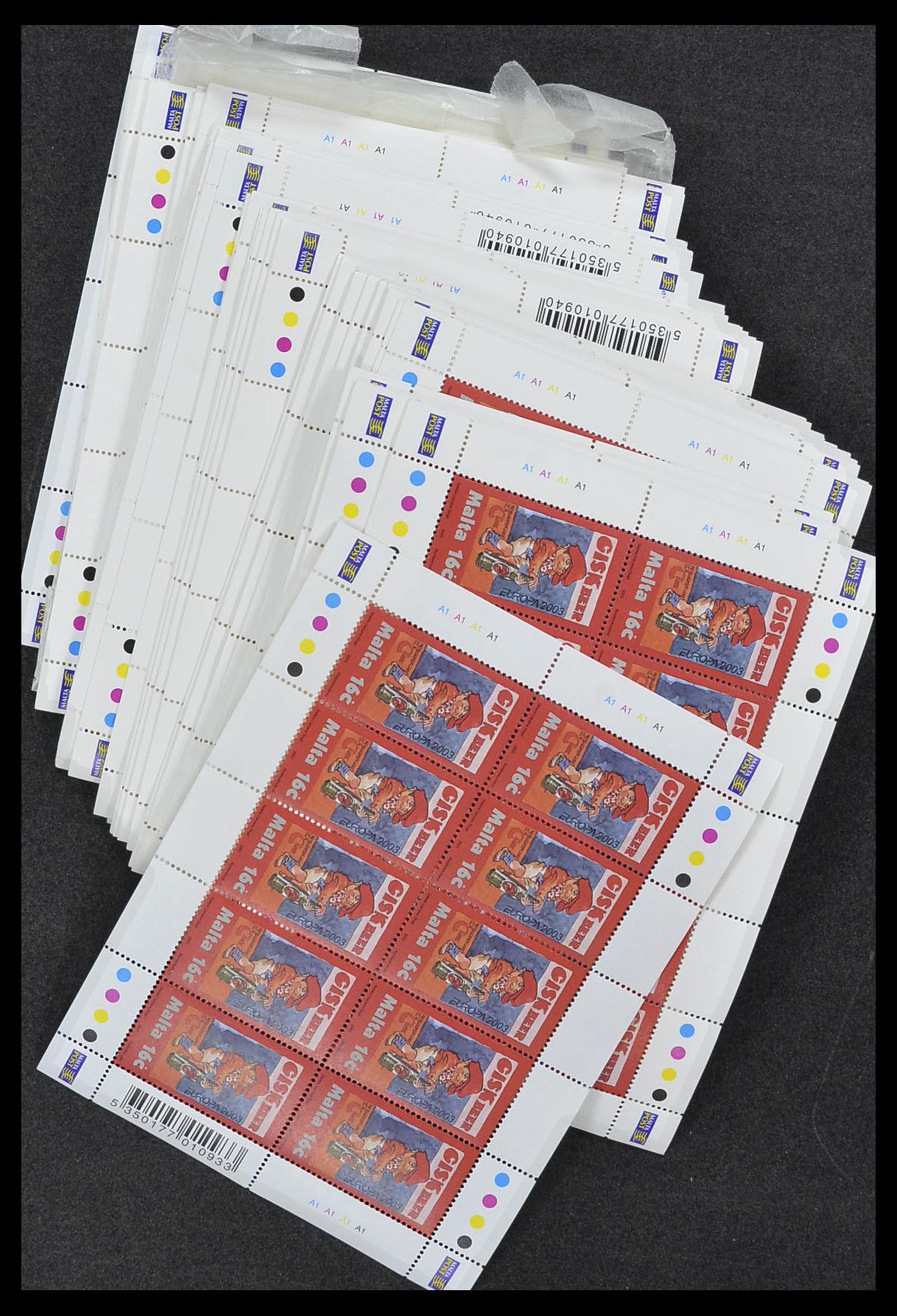 33934 081 - Postzegelverzameling 33934 Motieven 1975-2003.
