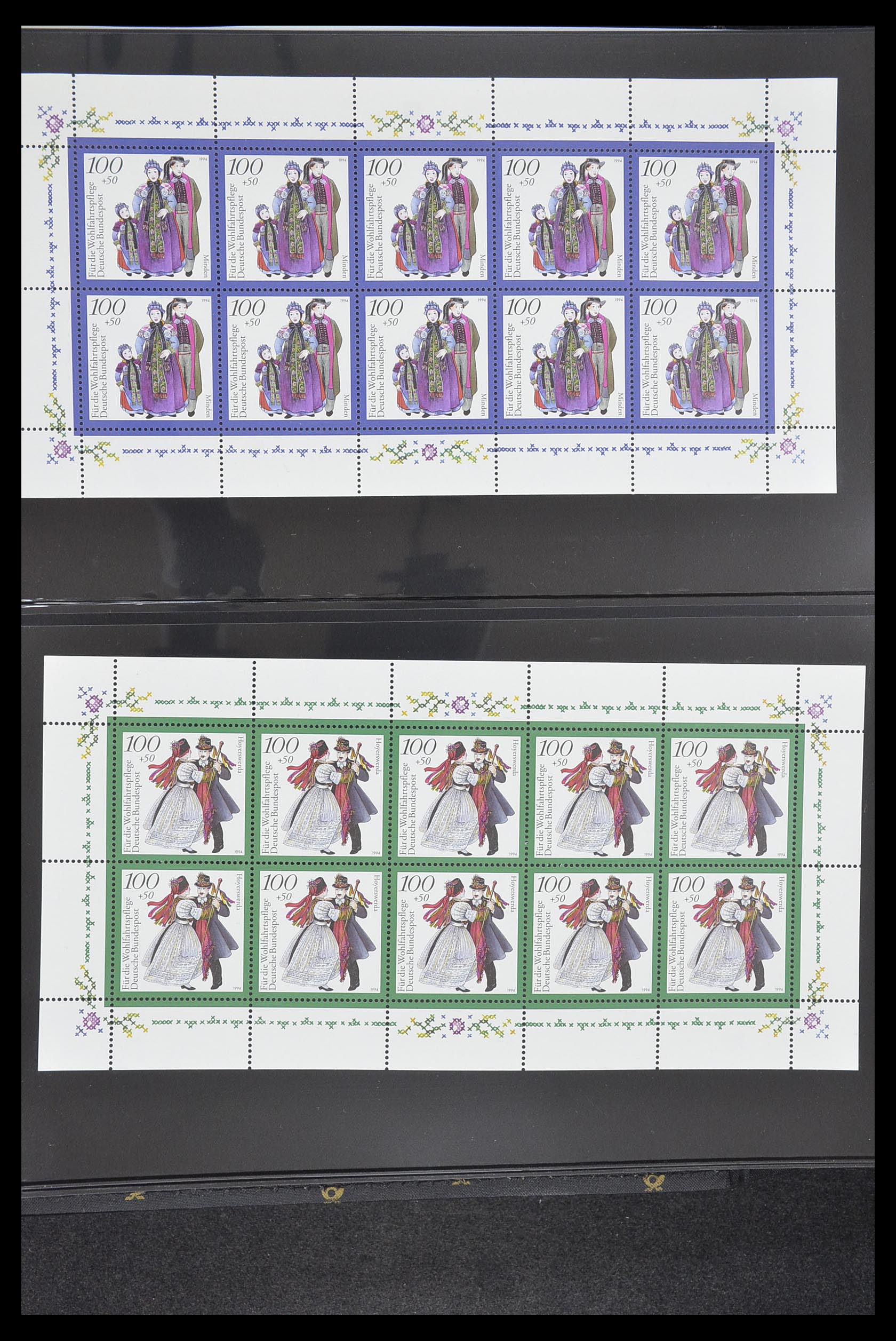 33936 003 - Stamp collection 33936 Bundespost kleinbogen 1994-2000.