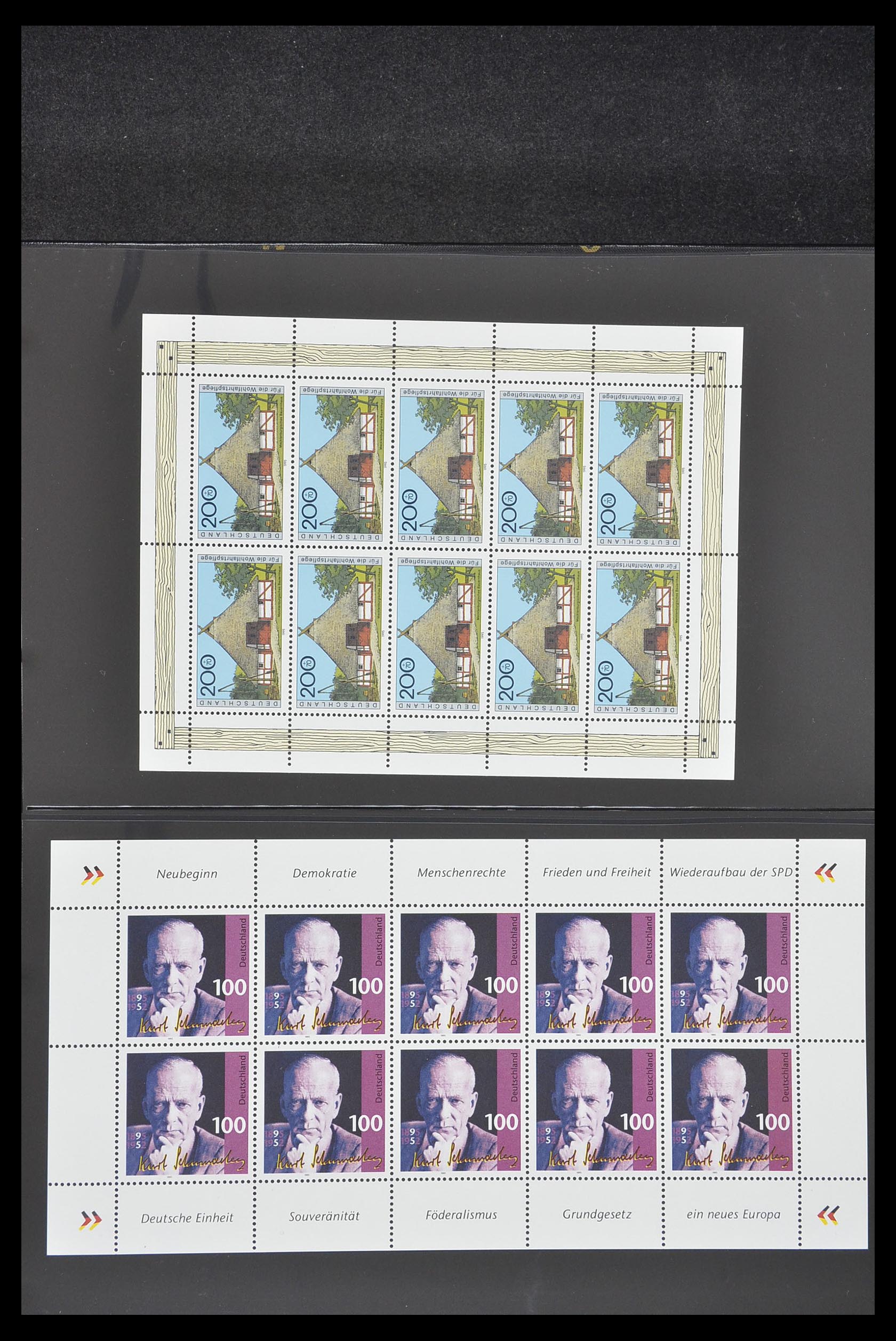 33936 032 - Postzegelverzameling 33936 Bundespost kleinbogen 1994-2000.