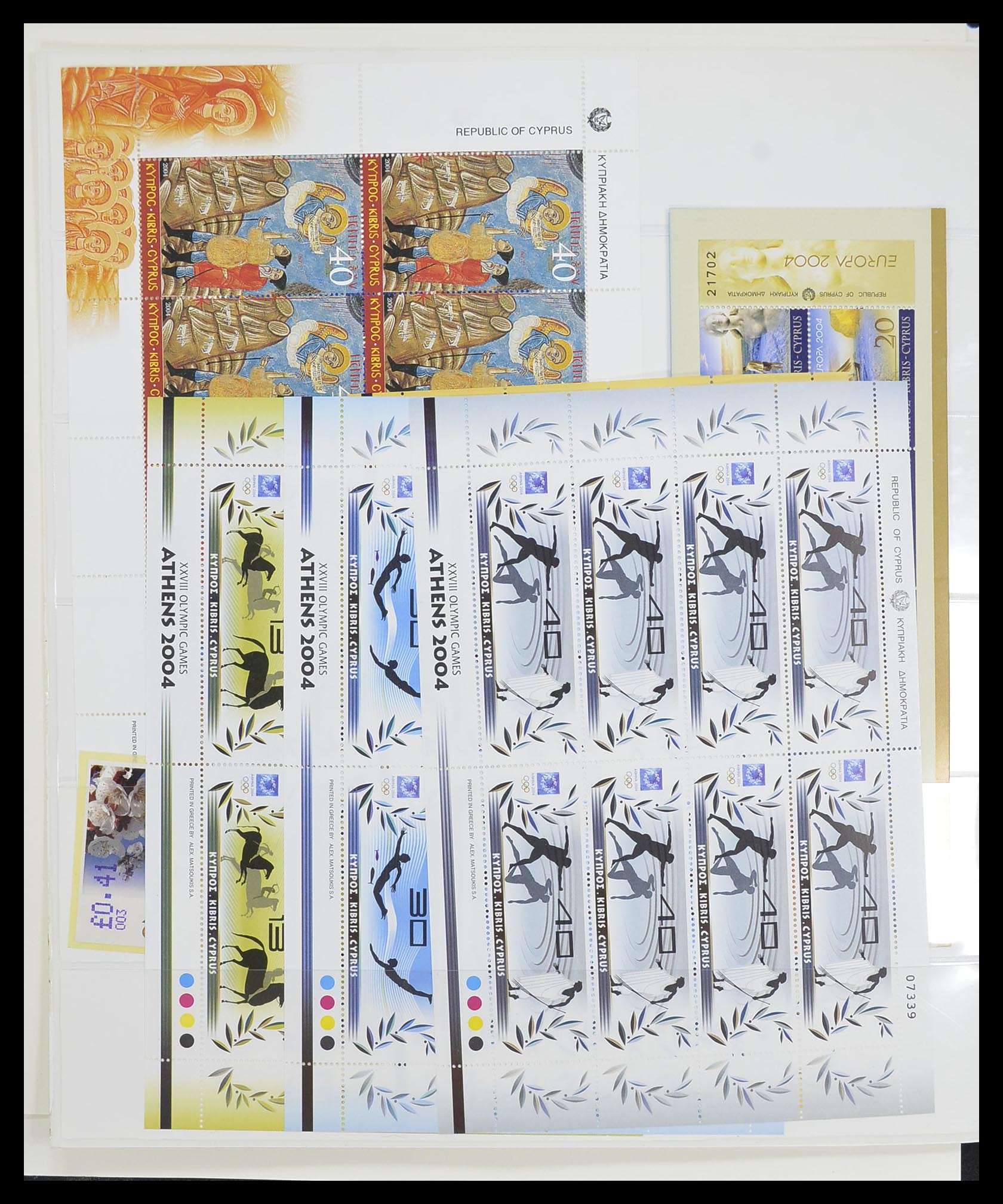 33967 122 - Postzegelverzameling 33967 Cyprus 1880-2004.