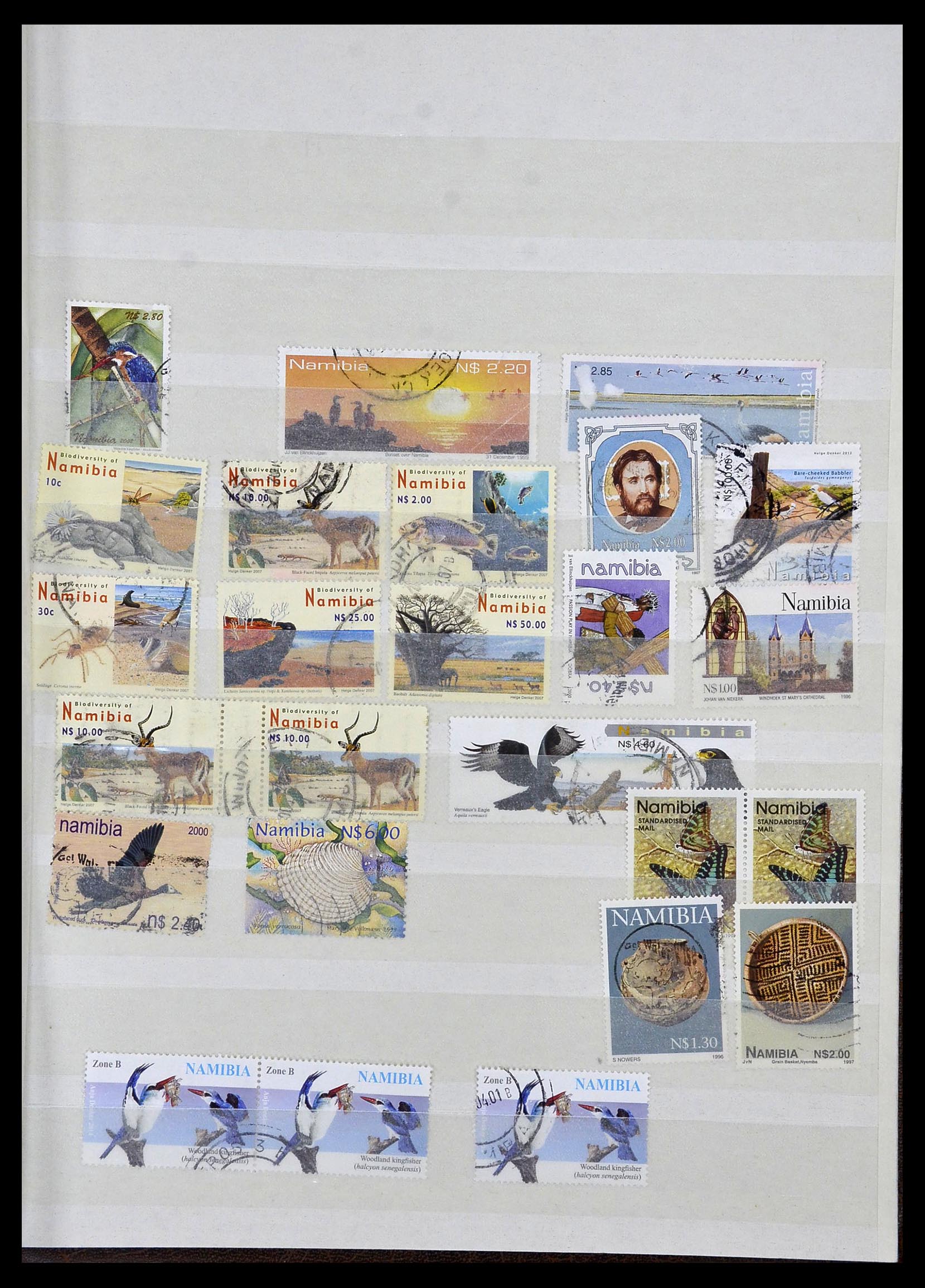 33979 104 - Postzegelverzameling 33979 Zuid West Afrika - Namibië 1923-1996.