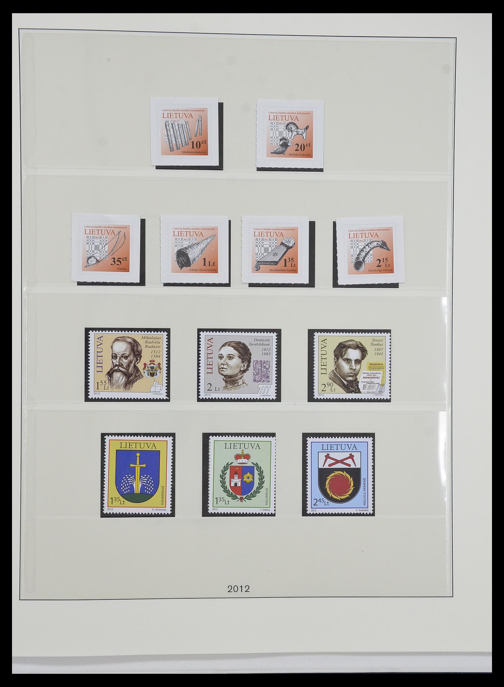 33983 204 - Postzegelverzameling 33983 Baltische Staten 1990-2012.