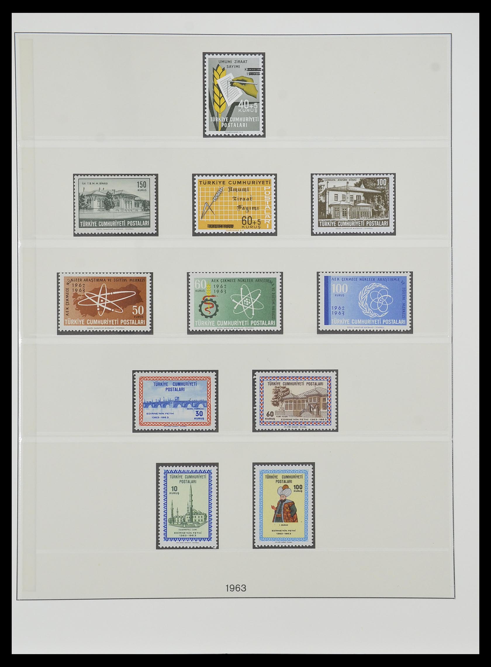 33984 075 - Stamp collection 33984 Turkey 1938-1990.