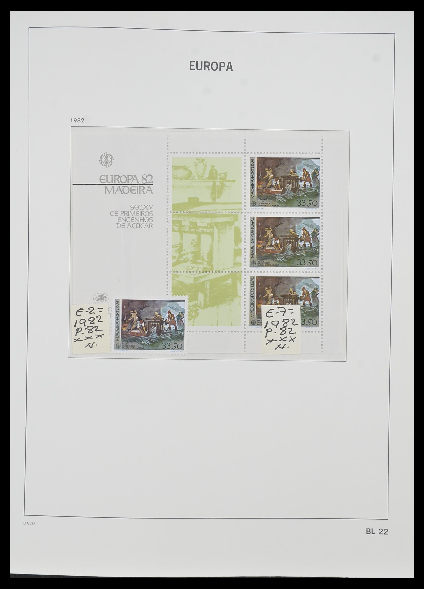33985 023 - Stamp collection 33985 Europa CEPT souvenir sheets 1974-2014.