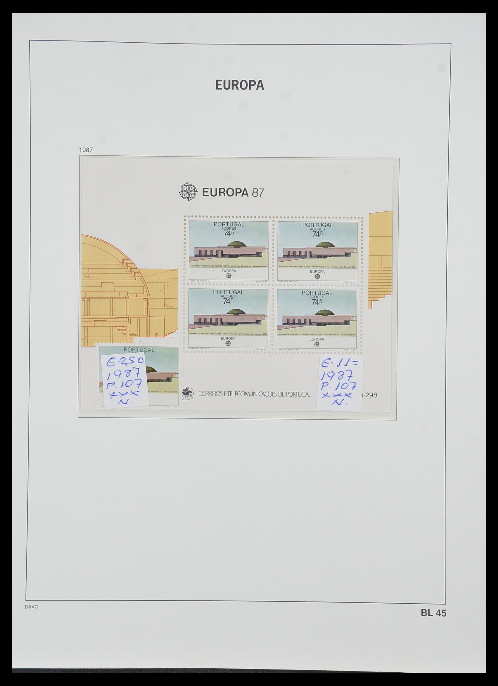 33985 047 - Stamp collection 33985 Europa CEPT souvenir sheets 1974-2014.