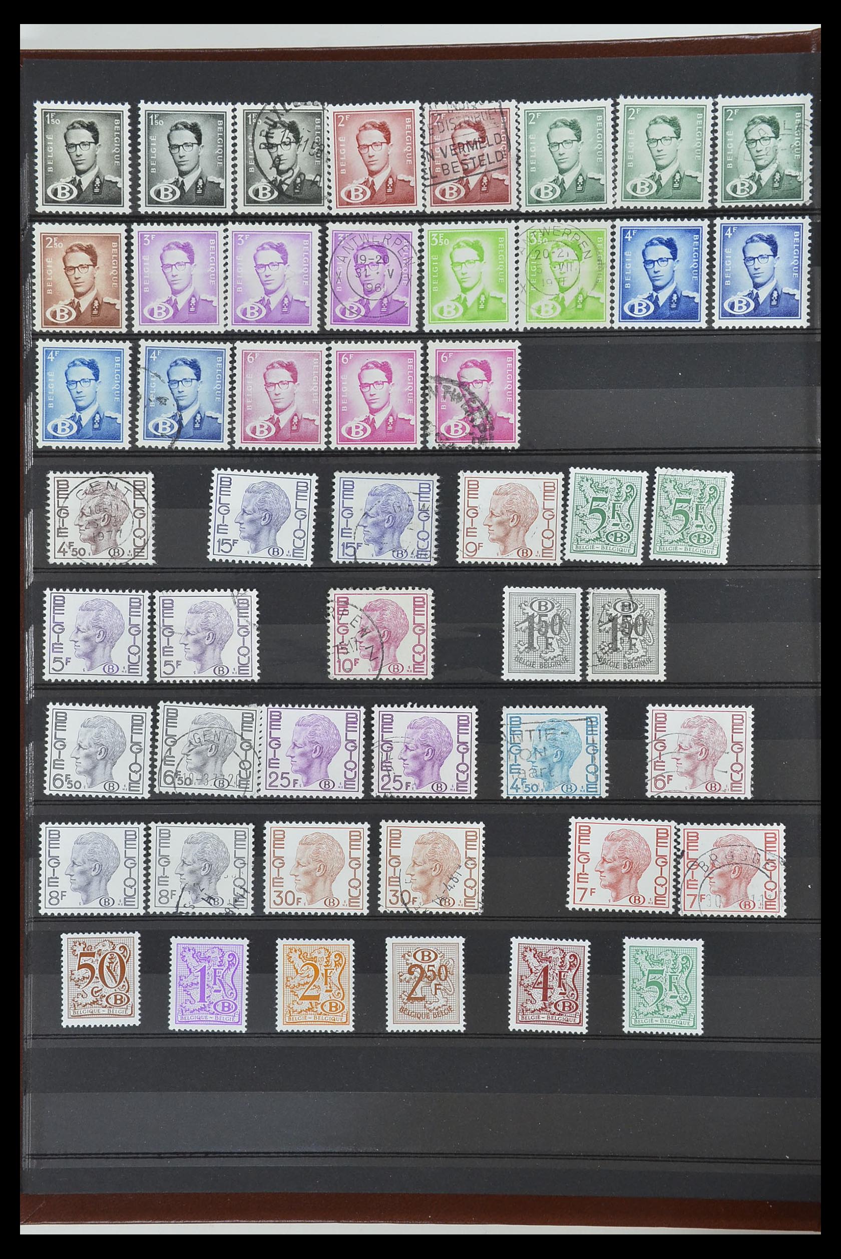 34004 008 - Postzegelverzameling 34004 België back of the book 1879-1985.