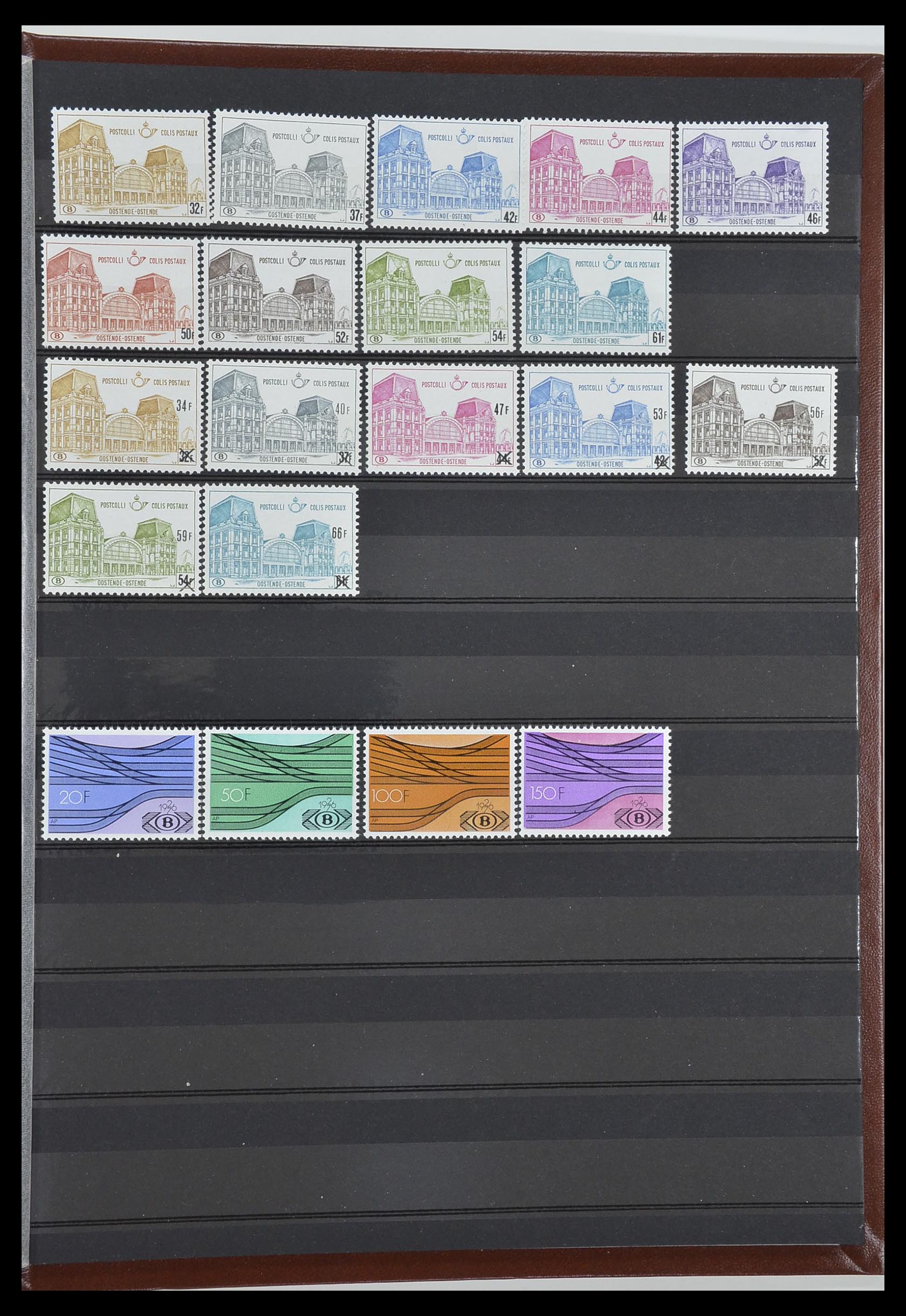 34004 024 - Postzegelverzameling 34004 België back of the book 1879-1985.