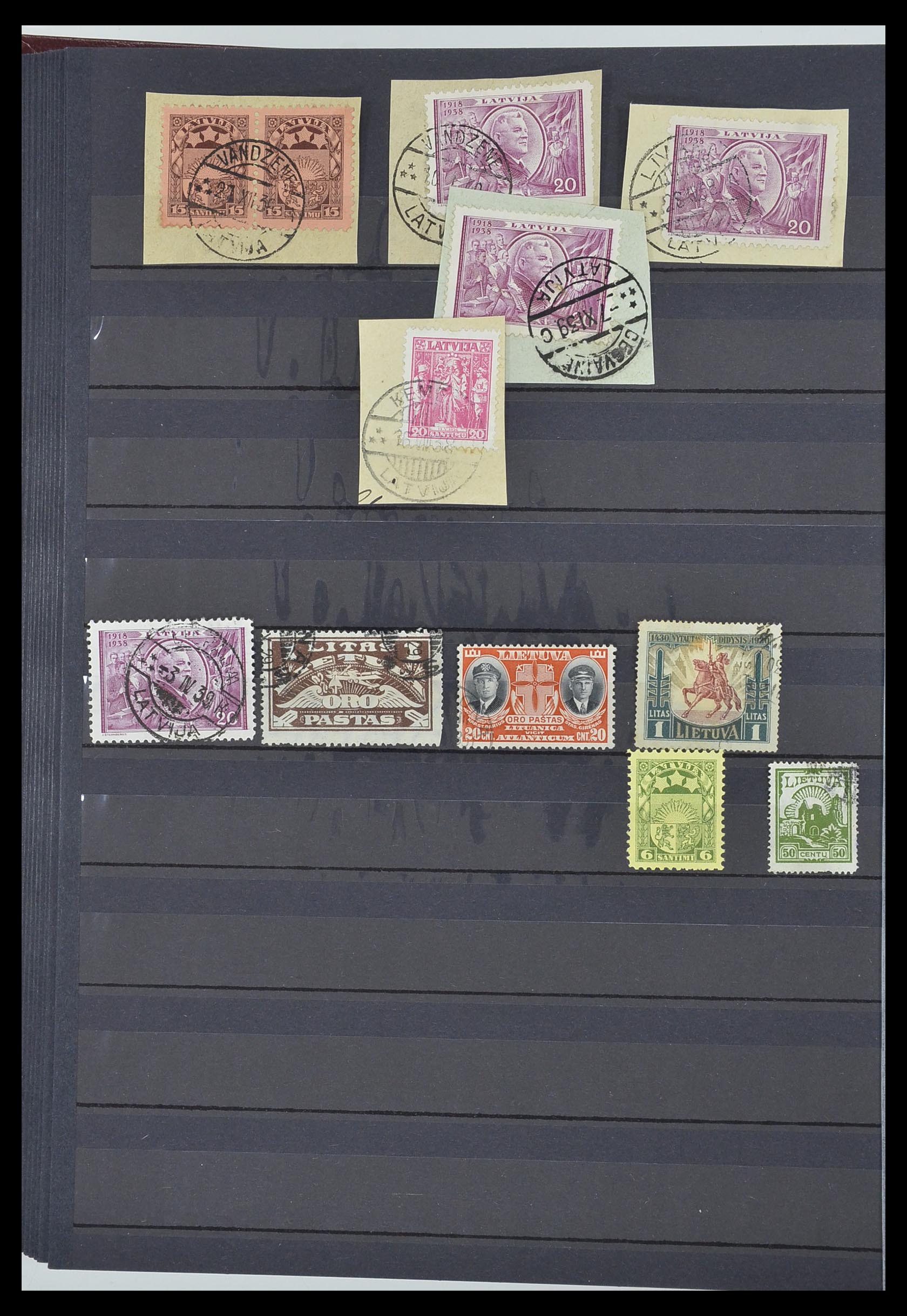 34006 024 - Postzegelverzameling 34006 Baltische Staten 1918-2008.
