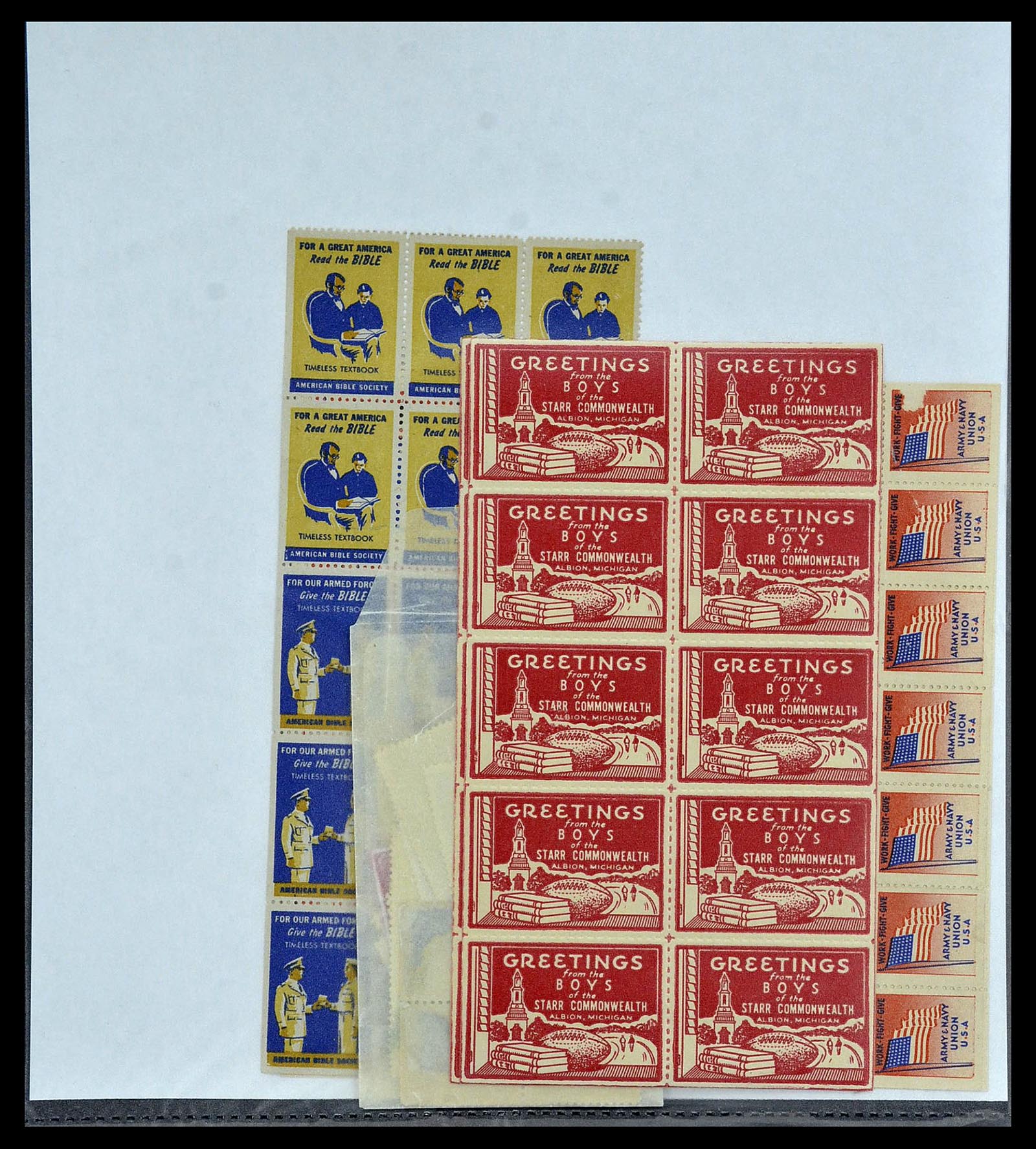 34027 118 - Postzegelverzameling 34027 USA back of the book 1880-1960.