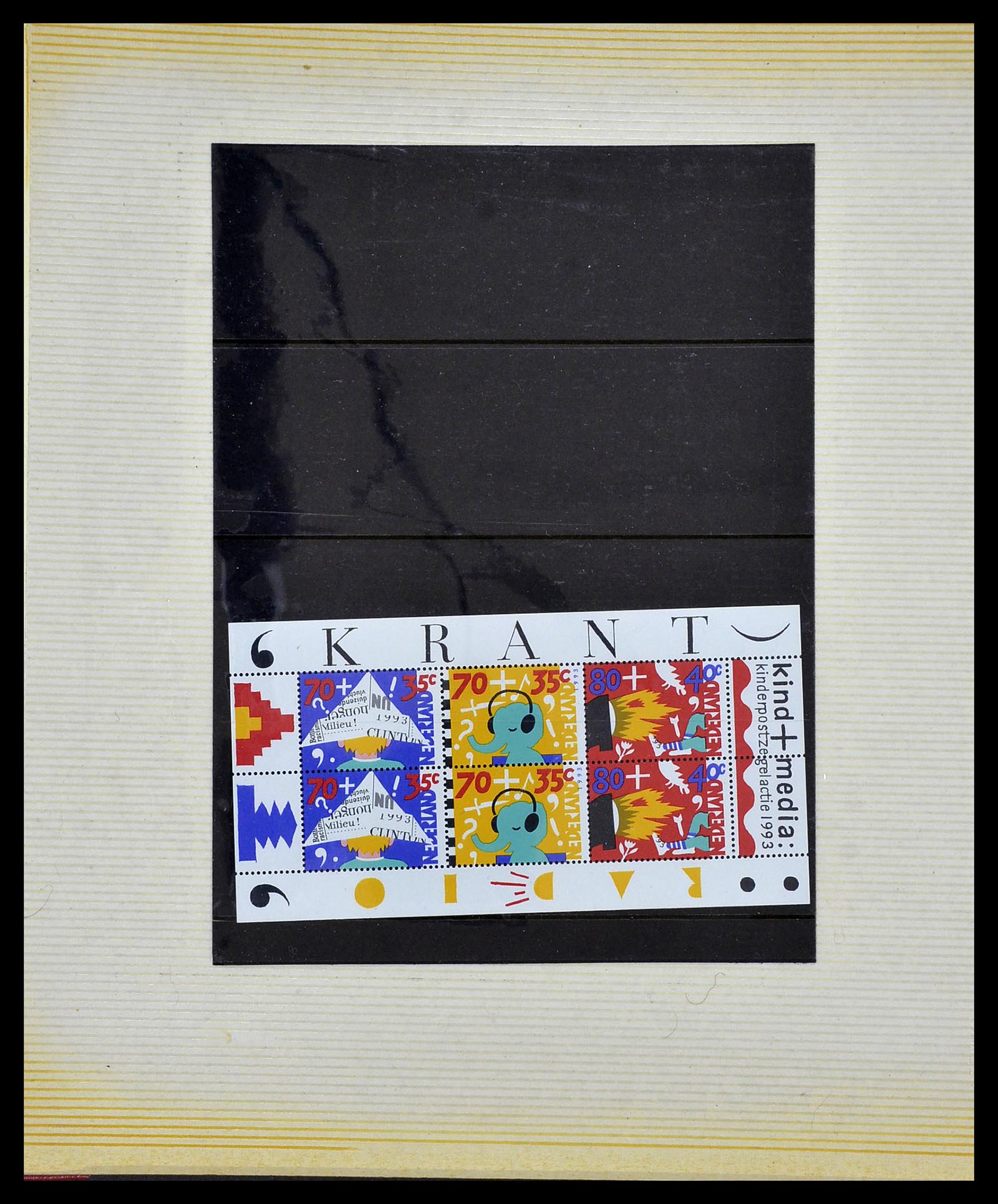 34029 054 - Stamp collection 34029 Great Britain presentation packs 1978-2004.
