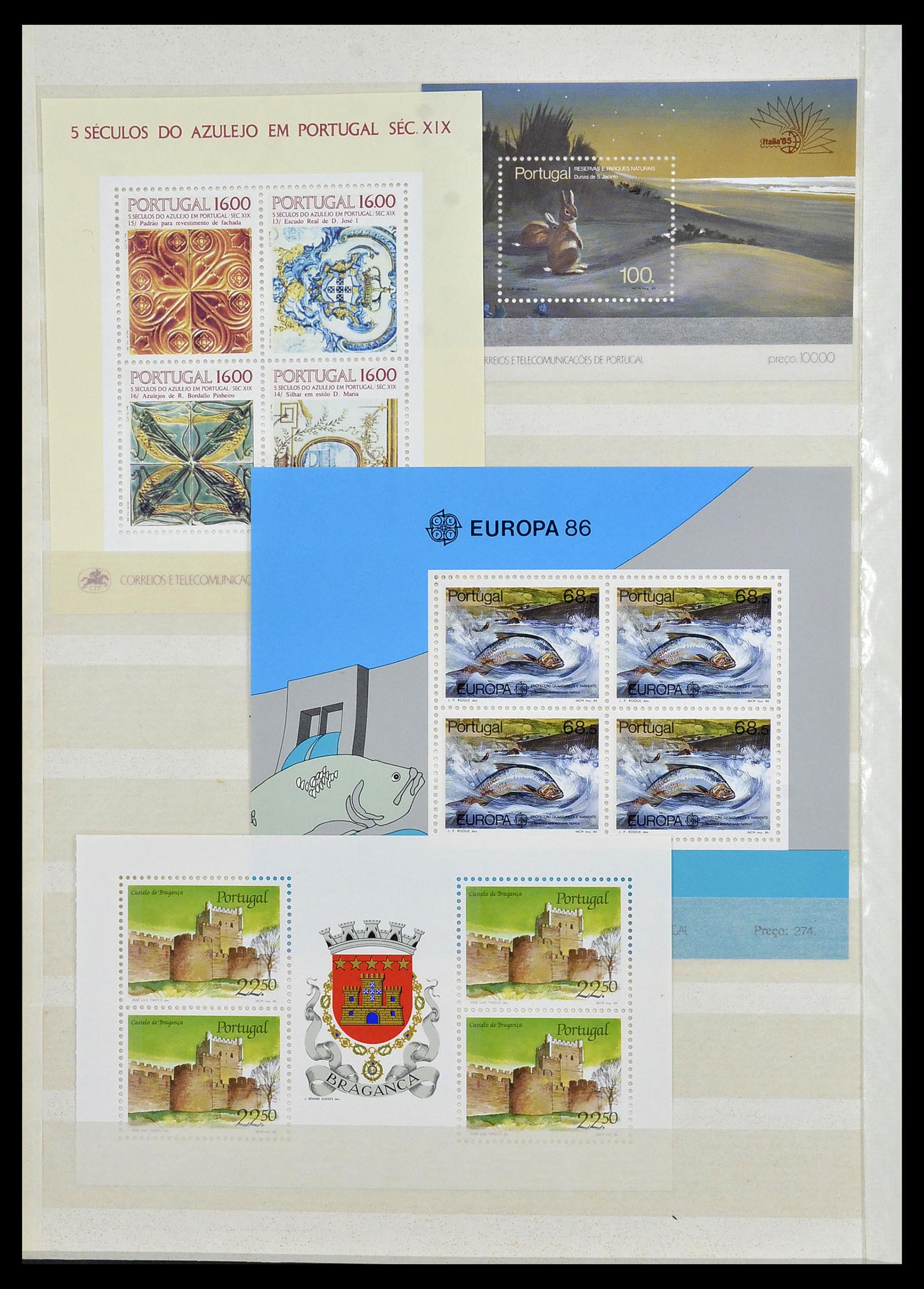34045 018 - Stamp collection 34045 Western Europe souvenir sheets 1973-1986.