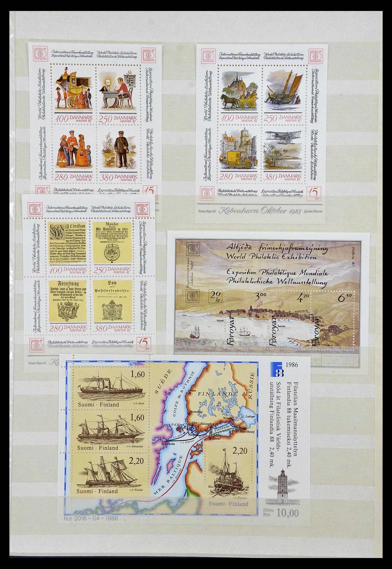 34045 043 - Stamp collection 34045 Western Europe souvenir sheets 1973-1986.