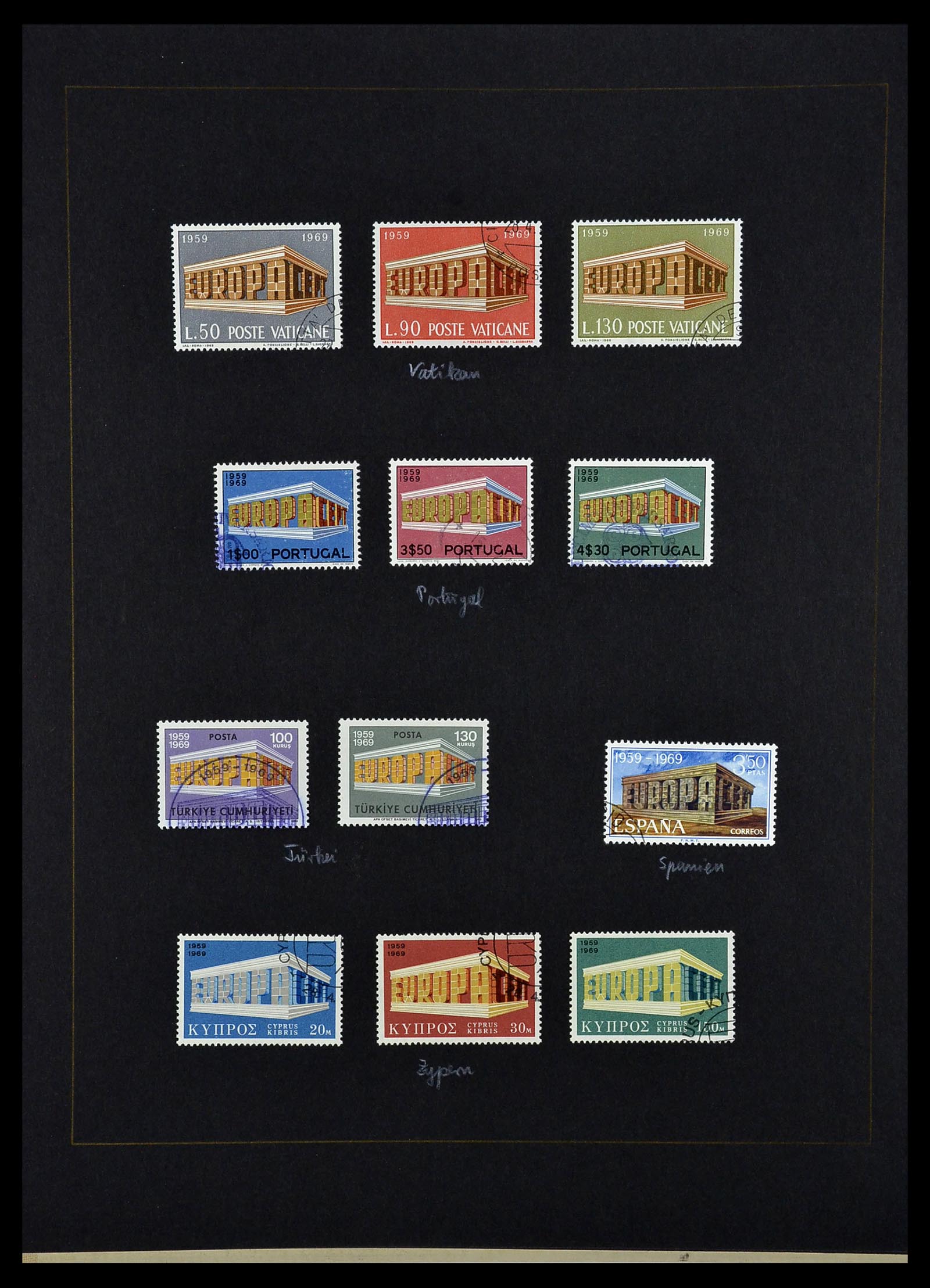 34062 032 - Postzegelverzameling 34062 Europa CEPT 1956-1977.