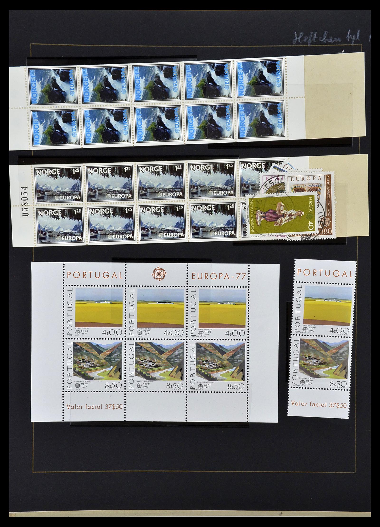 34062 056 - Postzegelverzameling 34062 Europa CEPT 1956-1977.