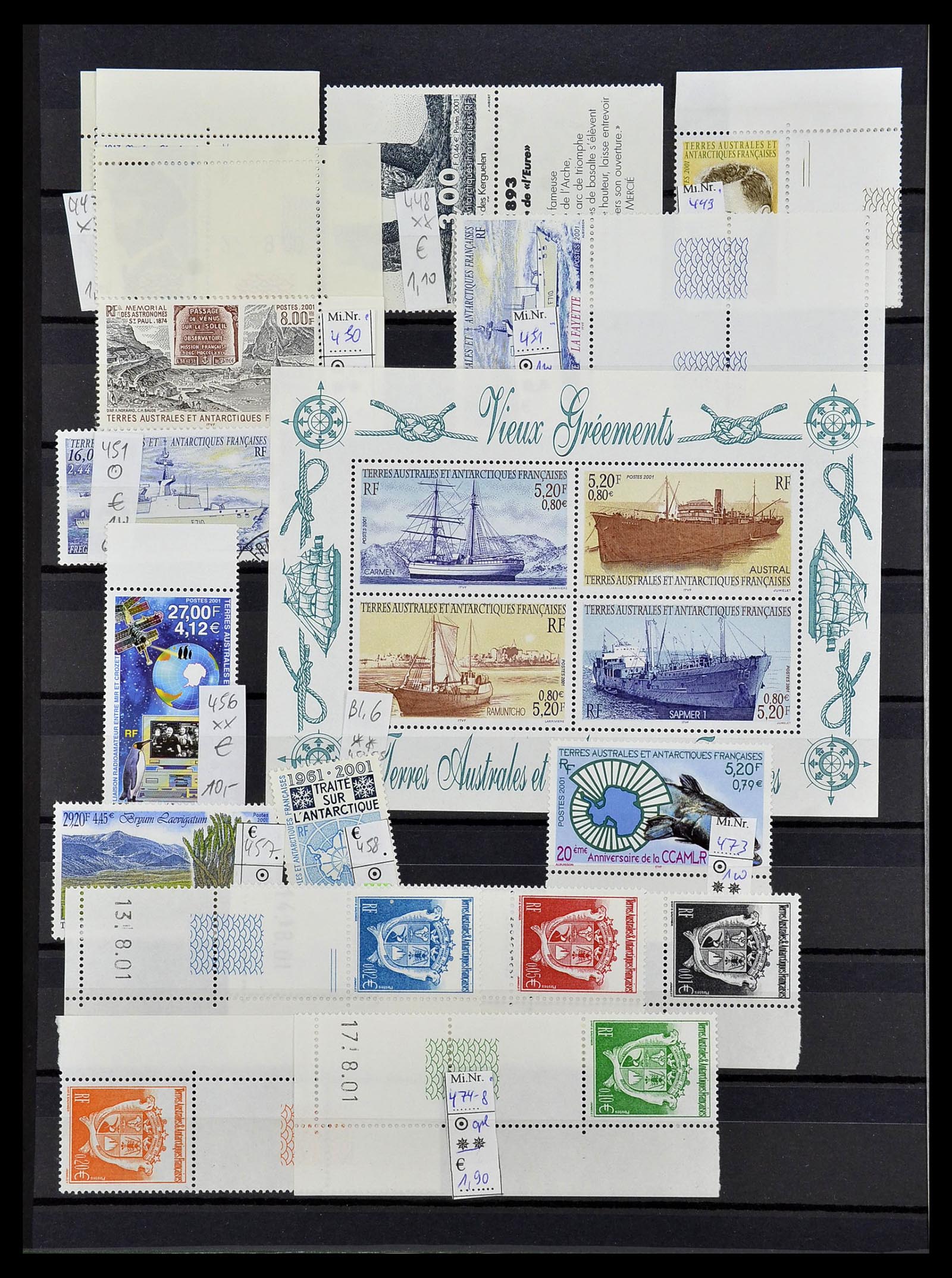 34068 024 - Postzegelverzameling 34068 Frans Antarctica 1955-2016.