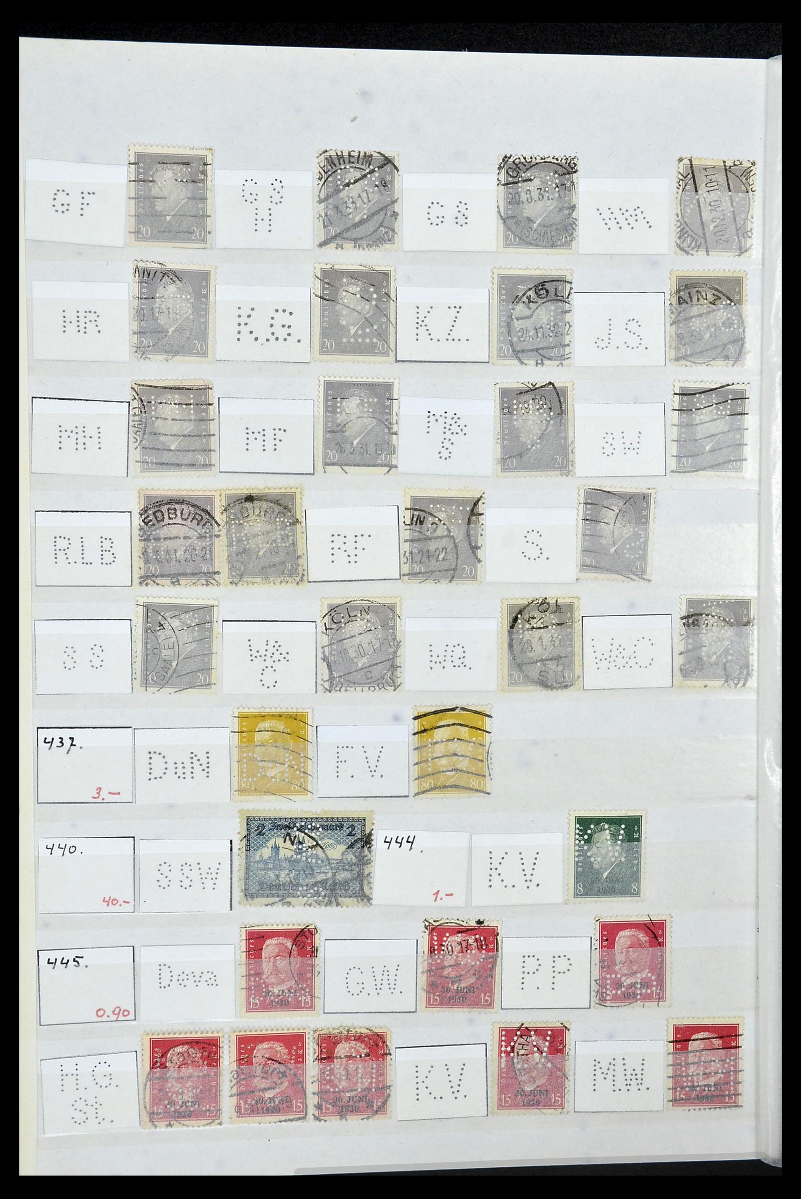 34071 044 - Postzegelverzameling 34071 Duitse Rijk perfins 1923-1930.