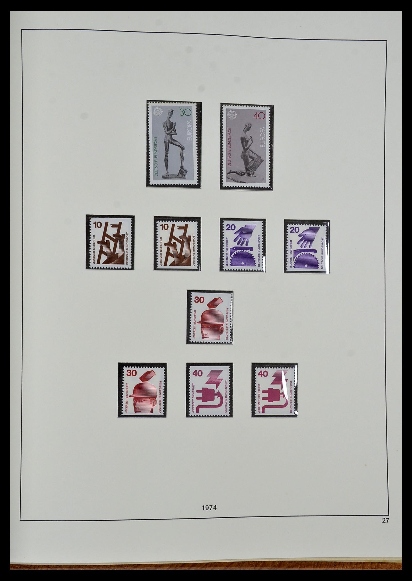 34103 074 - Stamp collection 34103 Bundespost 1949-1990.