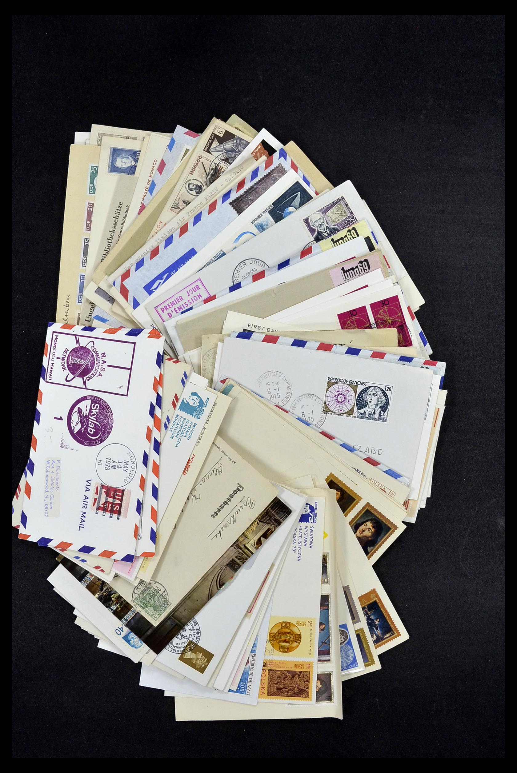 34147 019 - Postzegelverzameling 34147 Motief Ruimtevaart 1928(!)-1999.