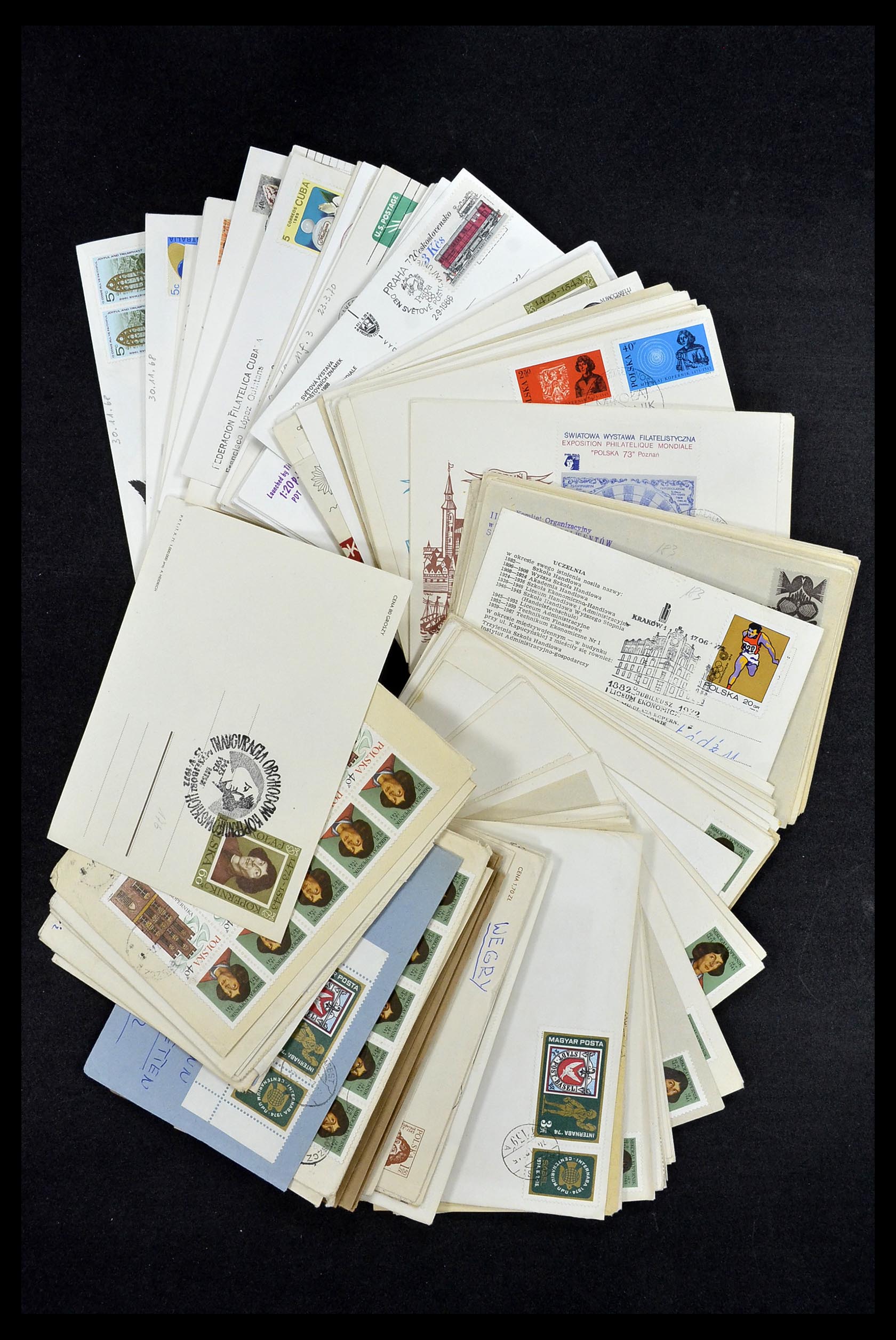 34147 021 - Postzegelverzameling 34147 Motief Ruimtevaart 1928(!)-1999.