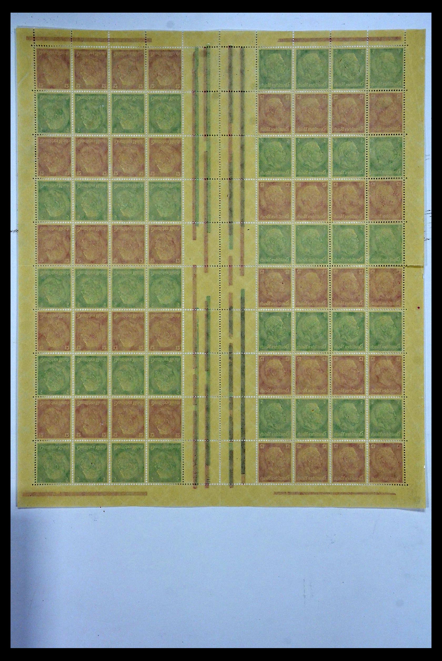 34164 006 - Stamp collection 34164 German Reich Markenheftchenbogen 1933-1942.