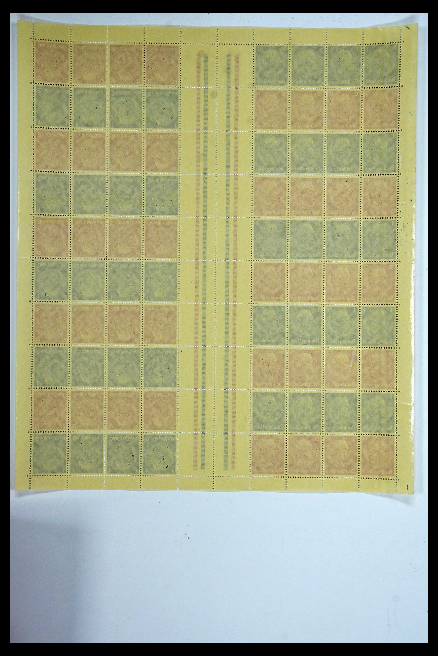 34164 024 - Stamp collection 34164 German Reich Markenheftchenbogen 1933-1942.