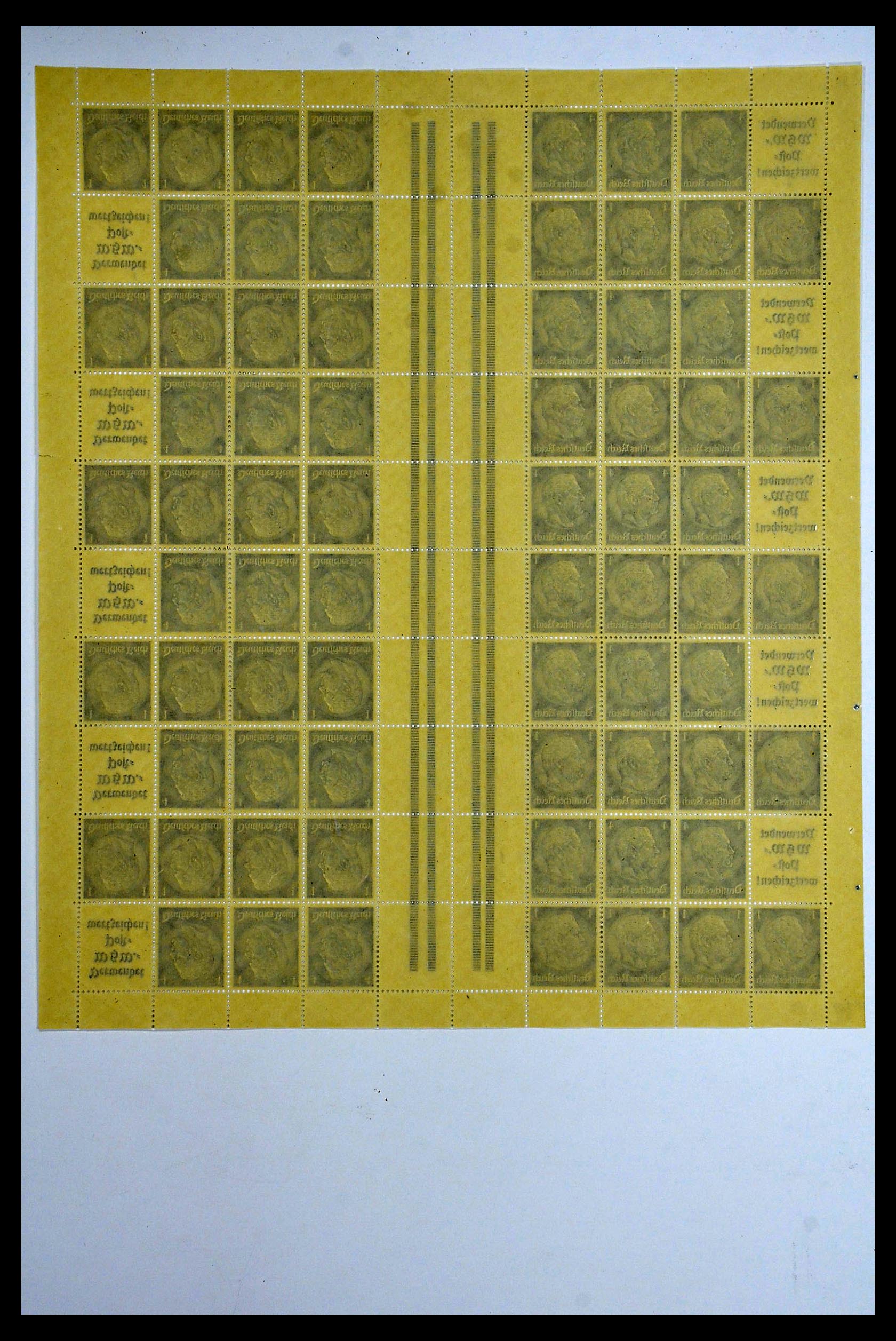 34164 032 - Stamp collection 34164 German Reich Markenheftchenbogen 1933-1942.