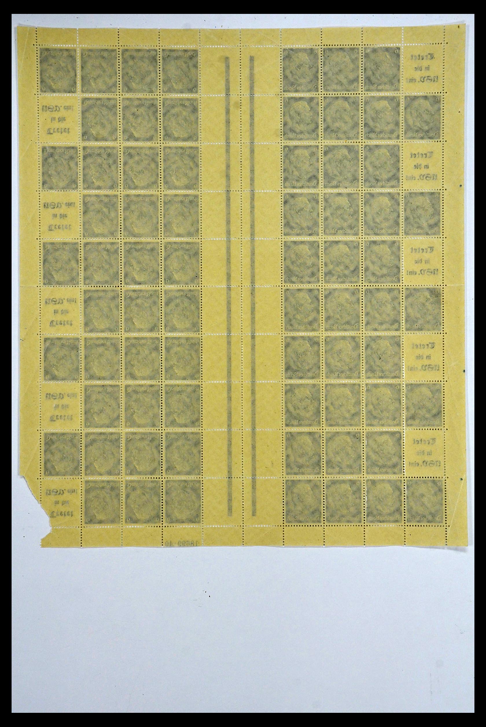 34164 042 - Stamp collection 34164 German Reich Markenheftchenbogen 1933-1942.