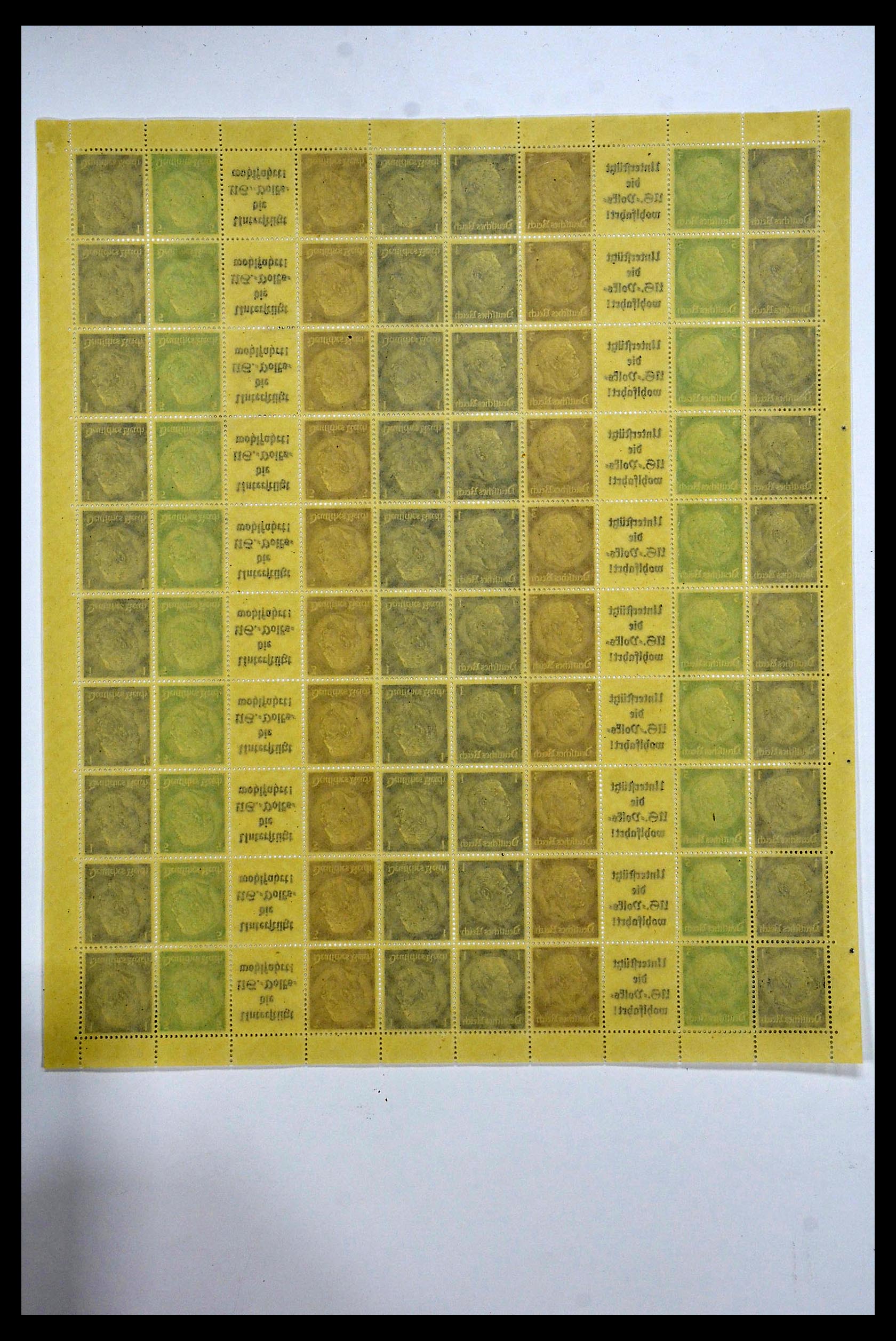 34164 054 - Stamp collection 34164 German Reich Markenheftchenbogen 1933-1942.