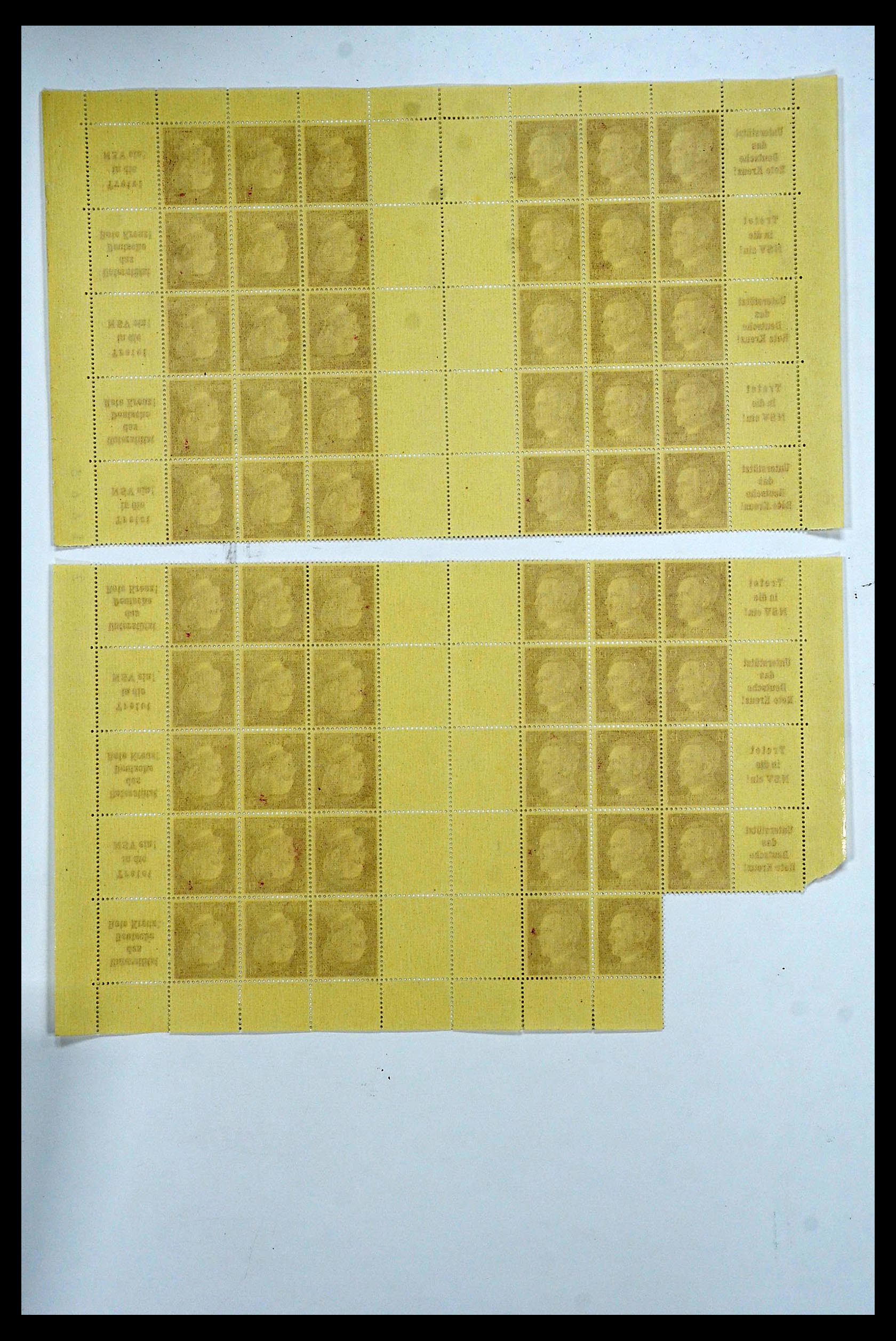34164 082 - Stamp collection 34164 German Reich Markenheftchenbogen 1933-1942.
