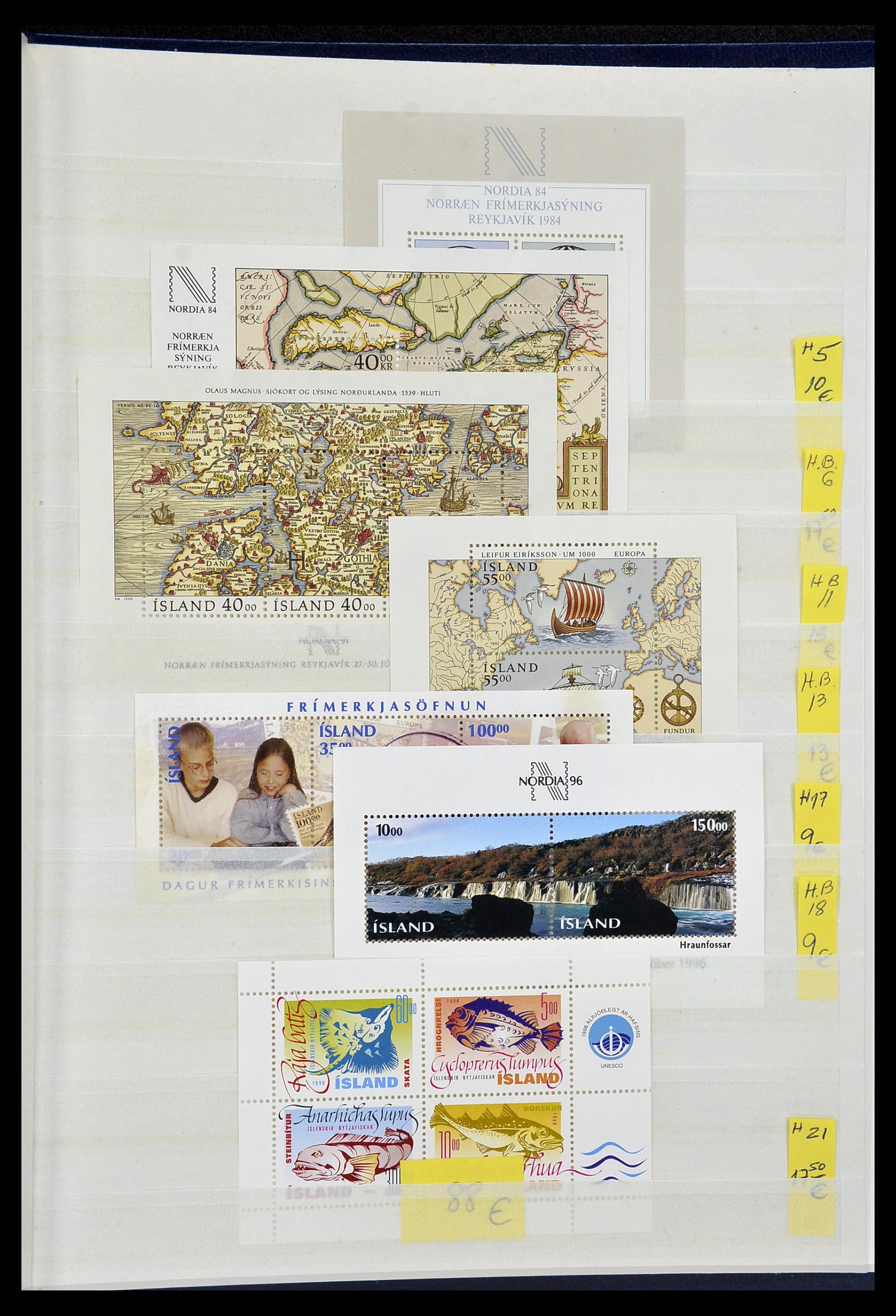 34171 011 - Postzegelverzameling 34171 IJsland 1960-2005.