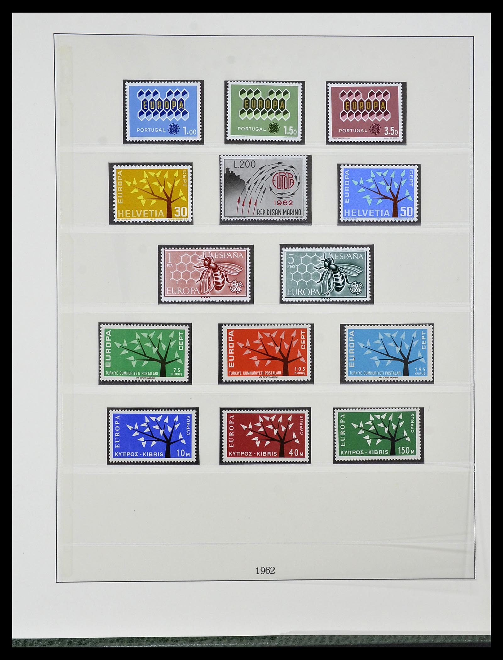 34174 012 - Postzegelverzameling 34174 Europa CEPT 1956-1999.